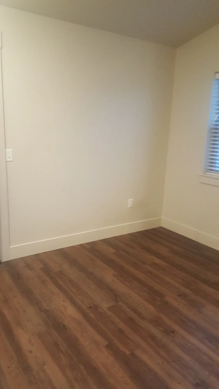 Dining area #1201.jpg