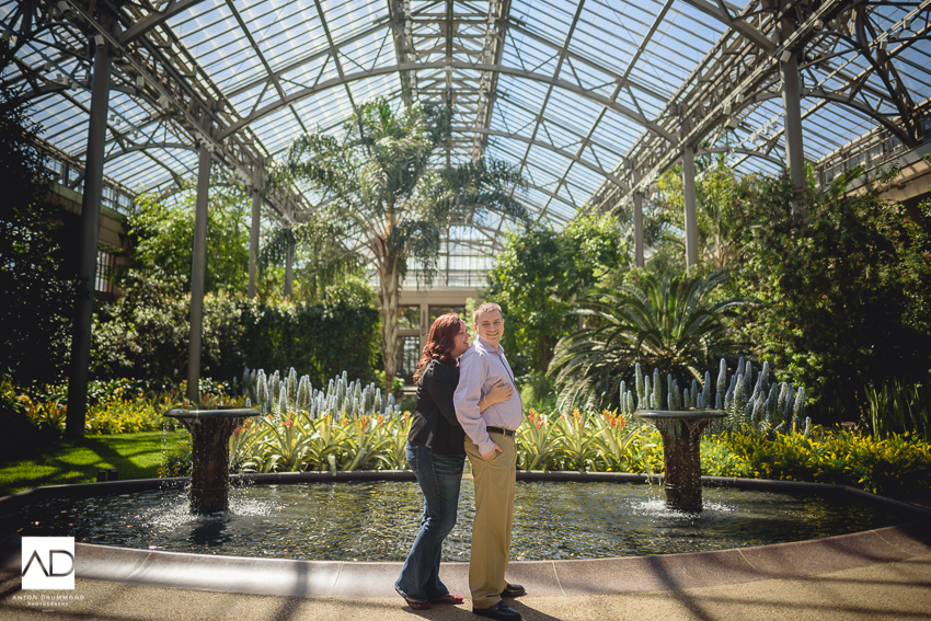 Longwood_garden_engagement_session-17.jpg