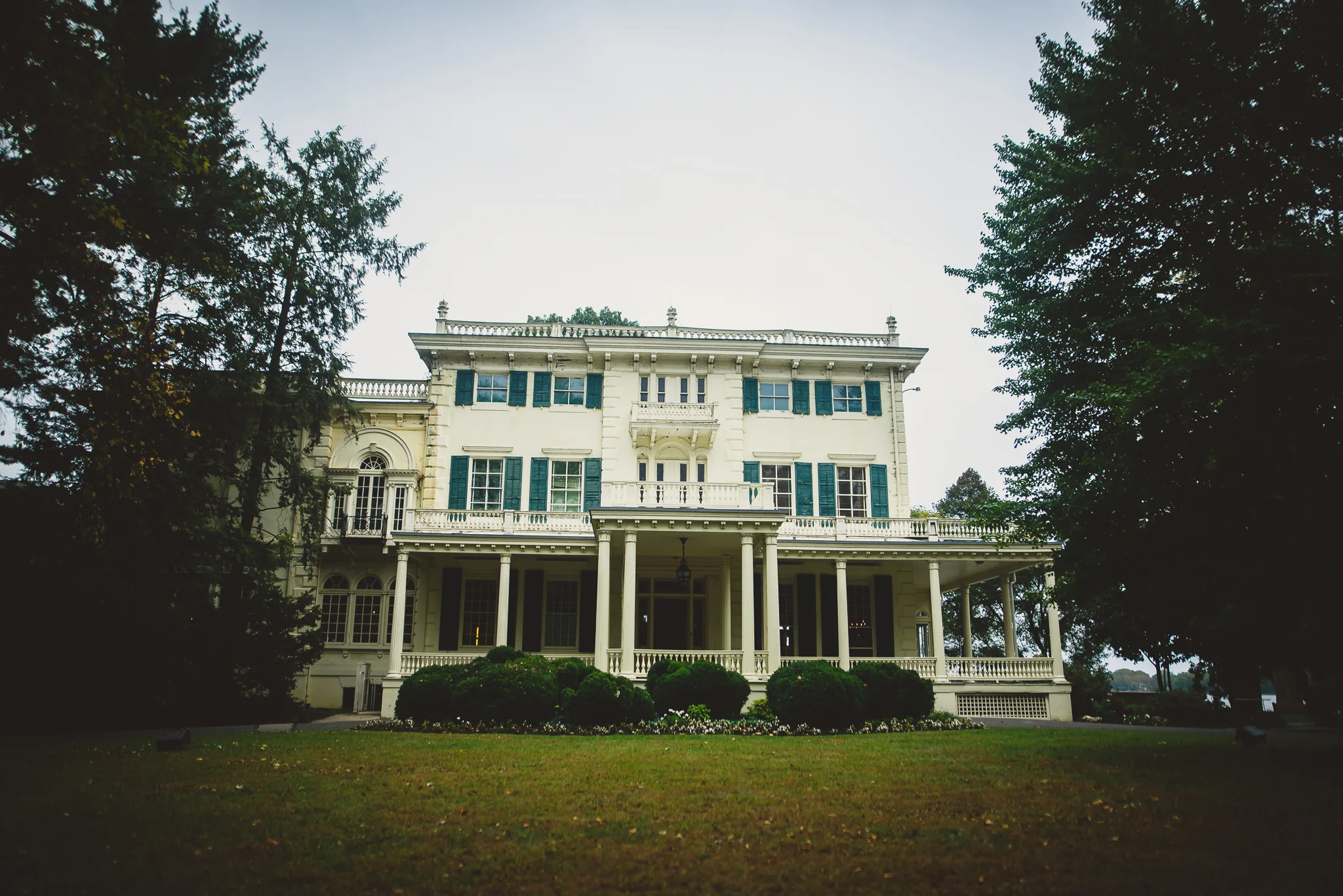 Glen Foerd On the Delaware Wedding