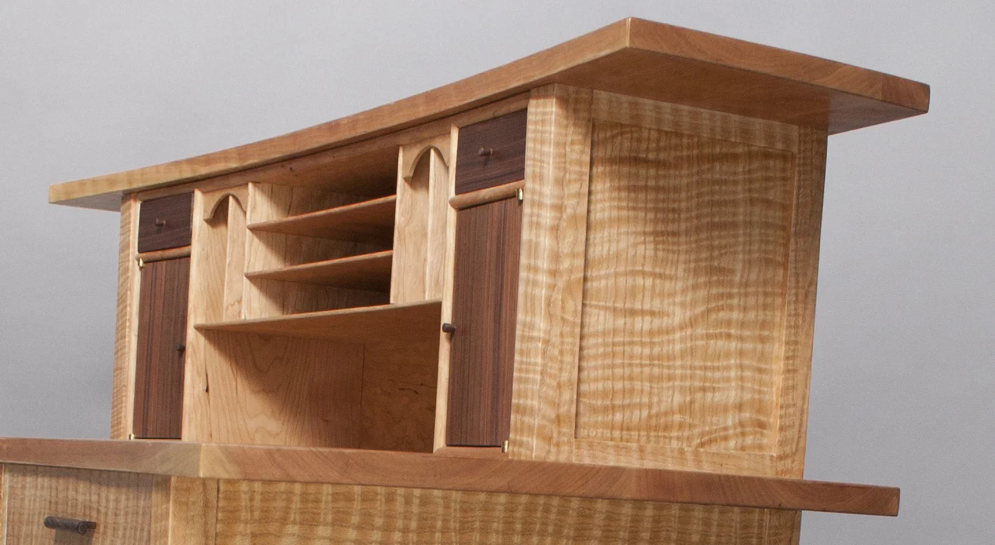 Desk for Hannah 8.jpg