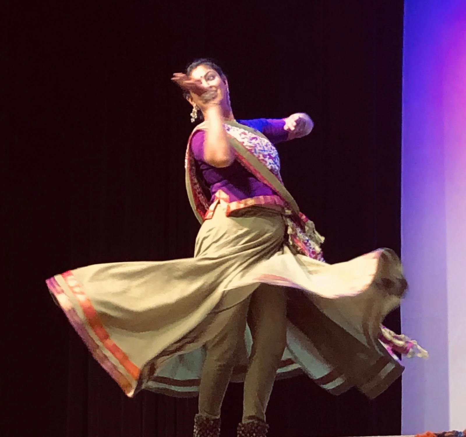 Archisha_WhatsApp Image 2019-12-09 at 9.37.47 PM (2).jpeg