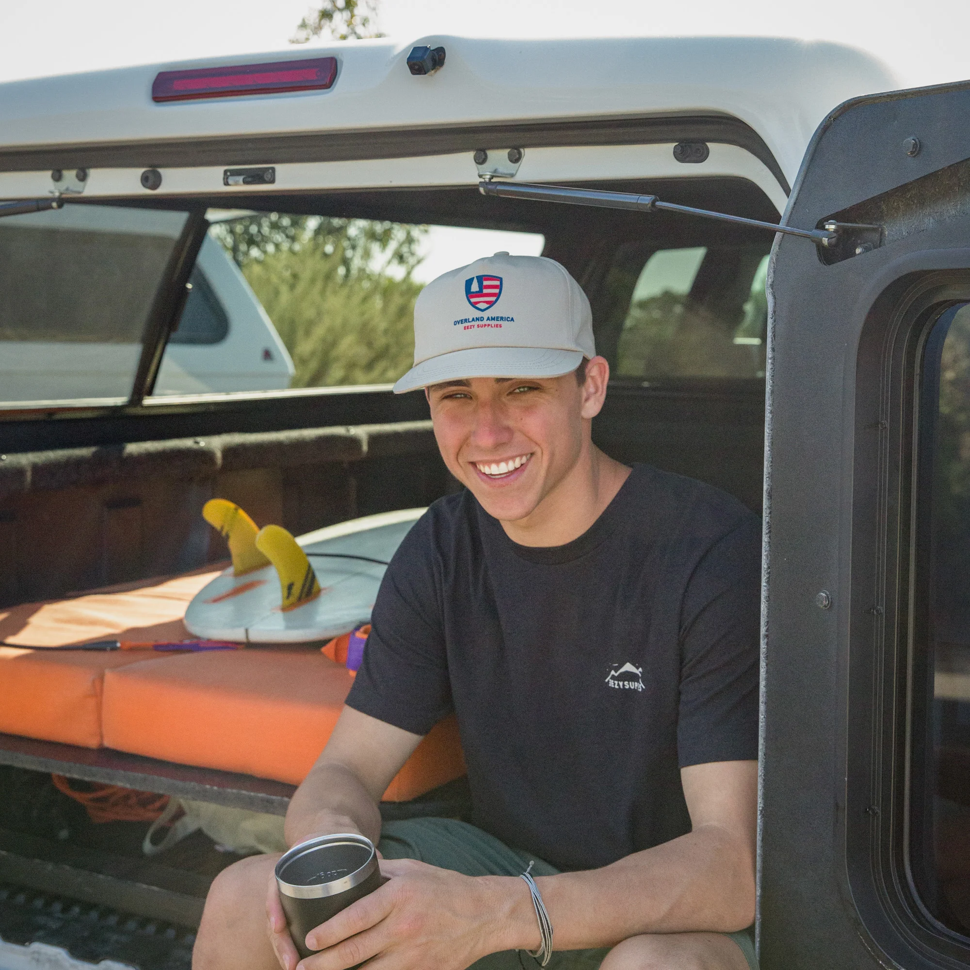 EEZY_UNION_CAP_LIFESTYLE_GRID_03.jpg