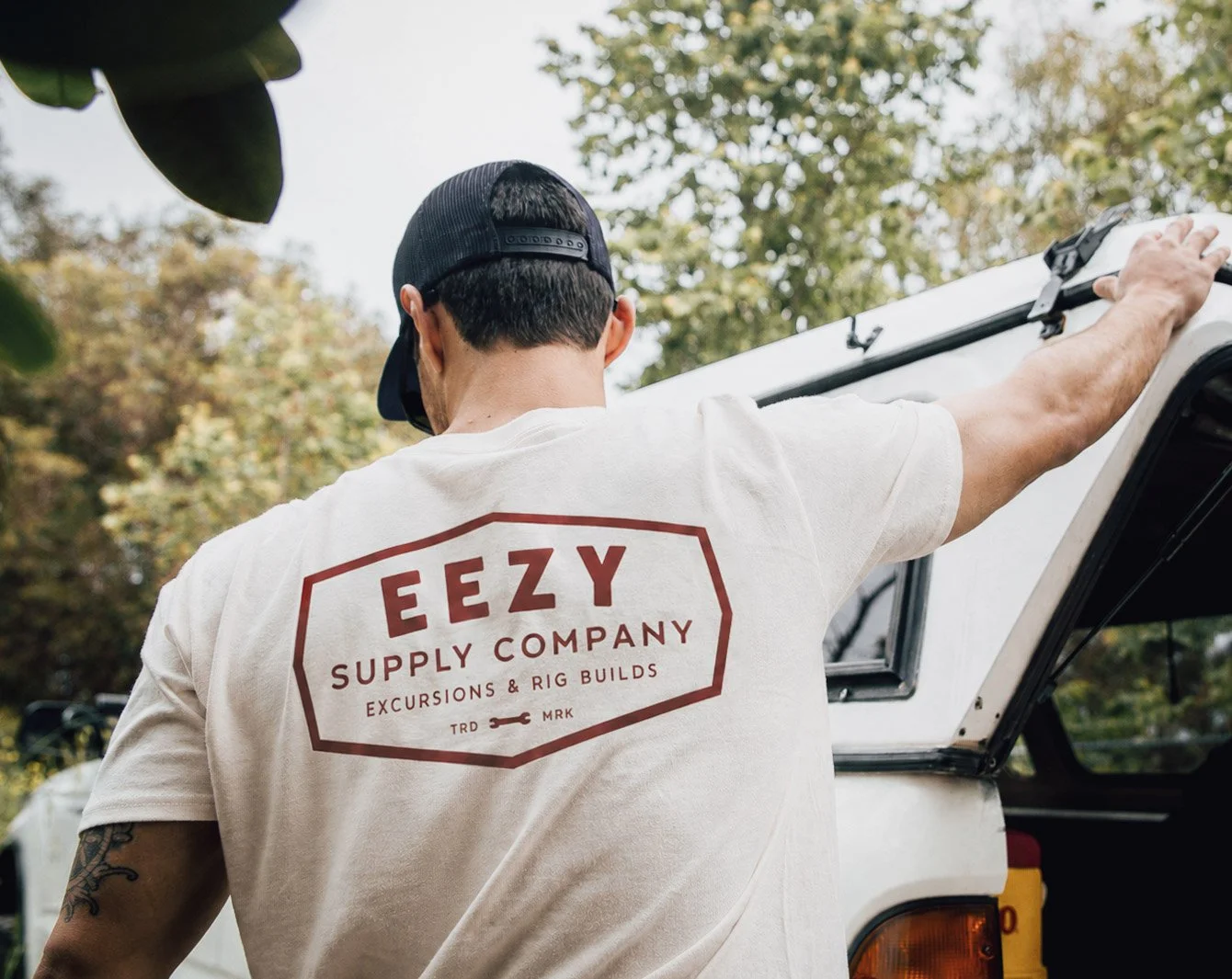 2026.EEZY.TEES.LIFESTYLE-5 copy.jpg