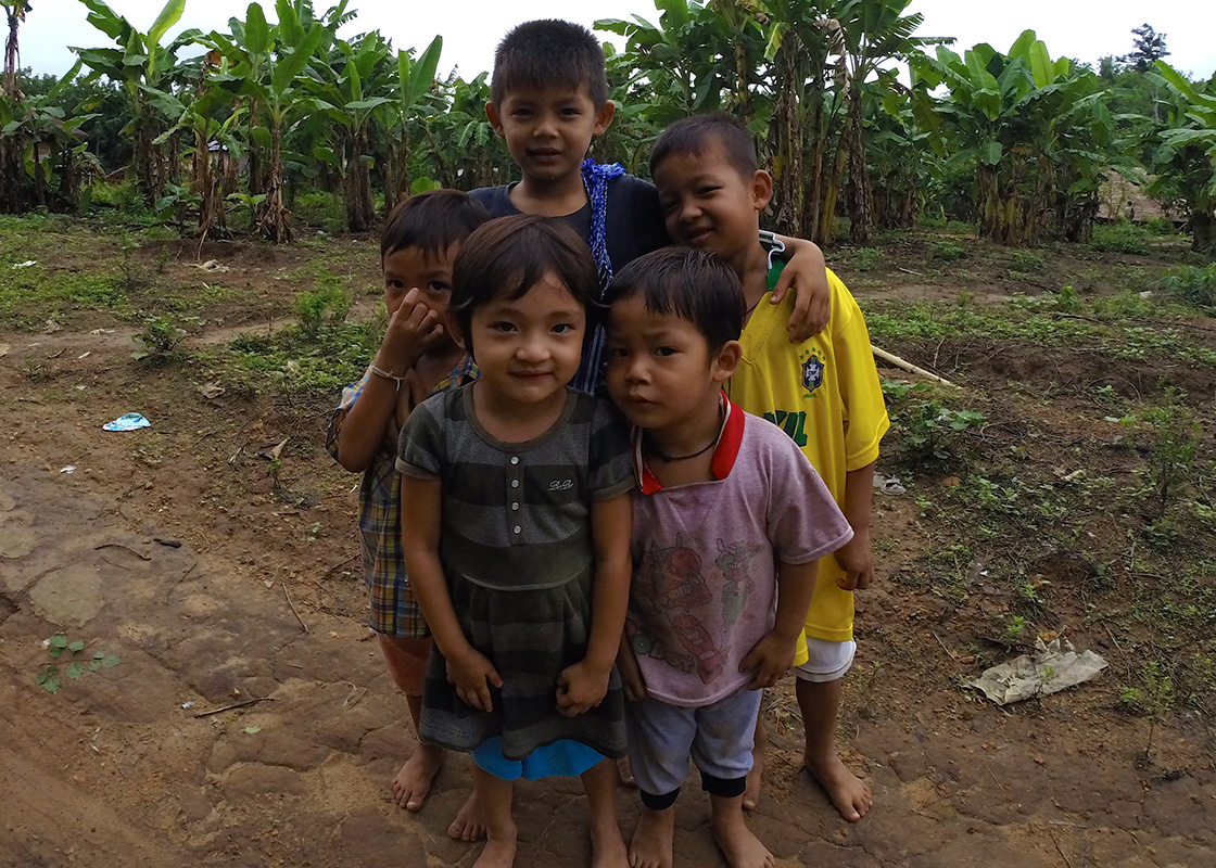 Children in Fung Na