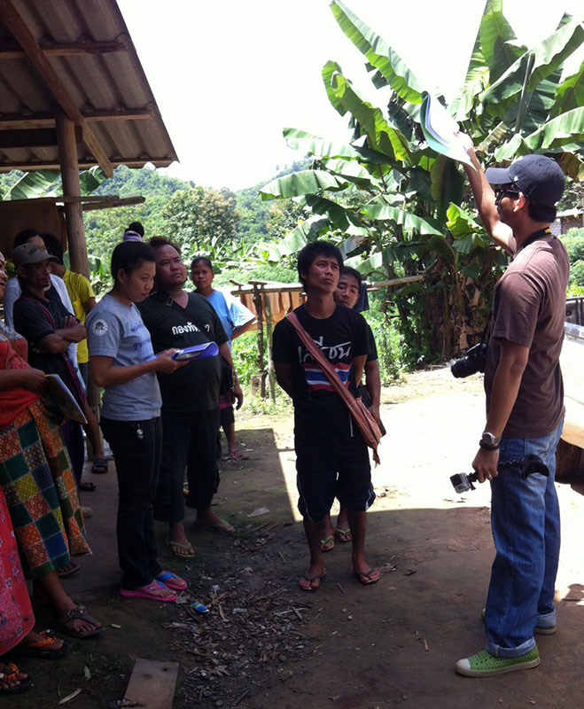 In the afternoon of the first day, all participants went to Fung Na to observe the water source and hygiene practices.