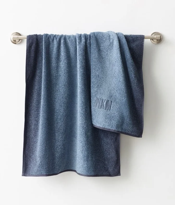 OMBREJACQUARDTOWELCHARCOAL_rhtn_prod101430_E97088495_F_V1.jpg