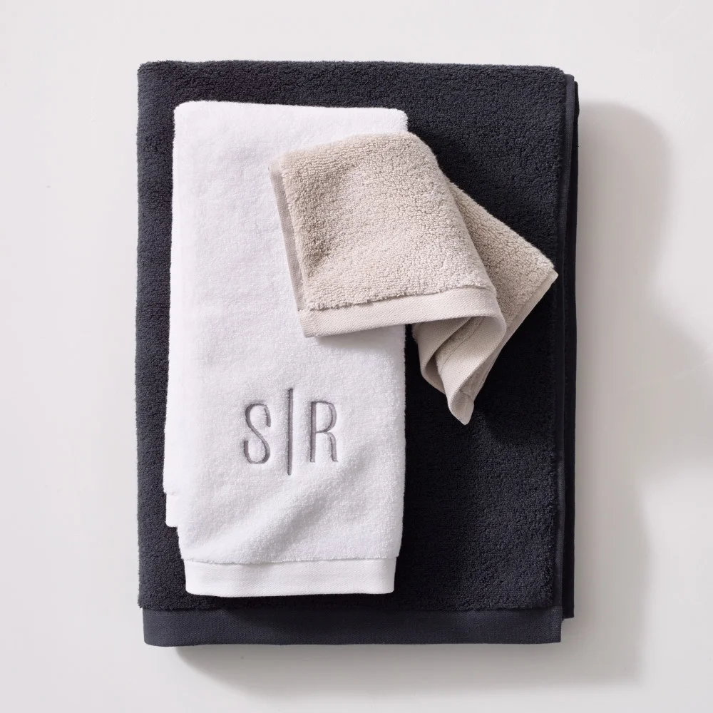 COREENDDOBBYTOWELUNICOLORSGREY_rhtn_prod101445_E7708881_F.jpg