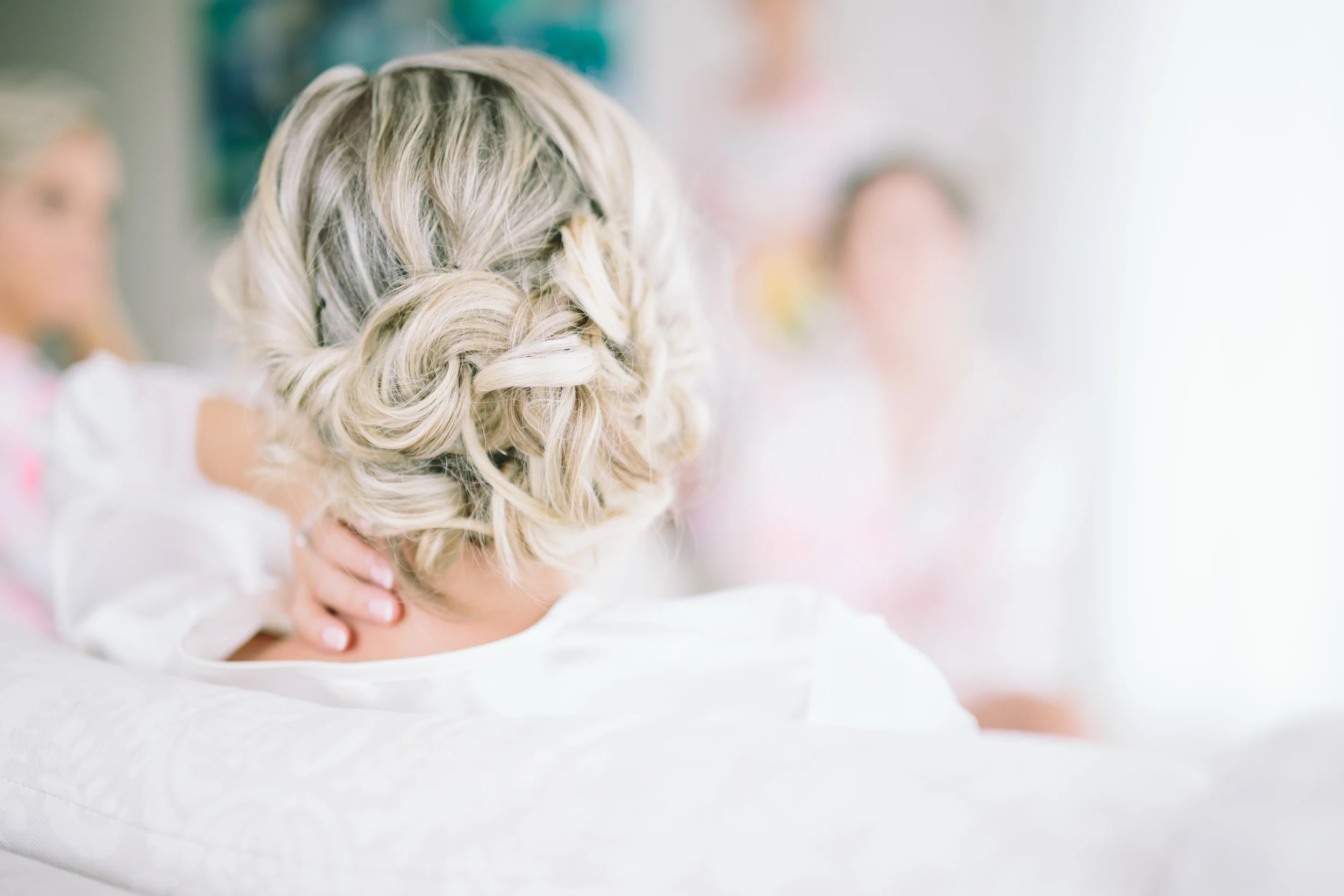 Courtney + Chris_Girls Getting Ready-4407.jpg