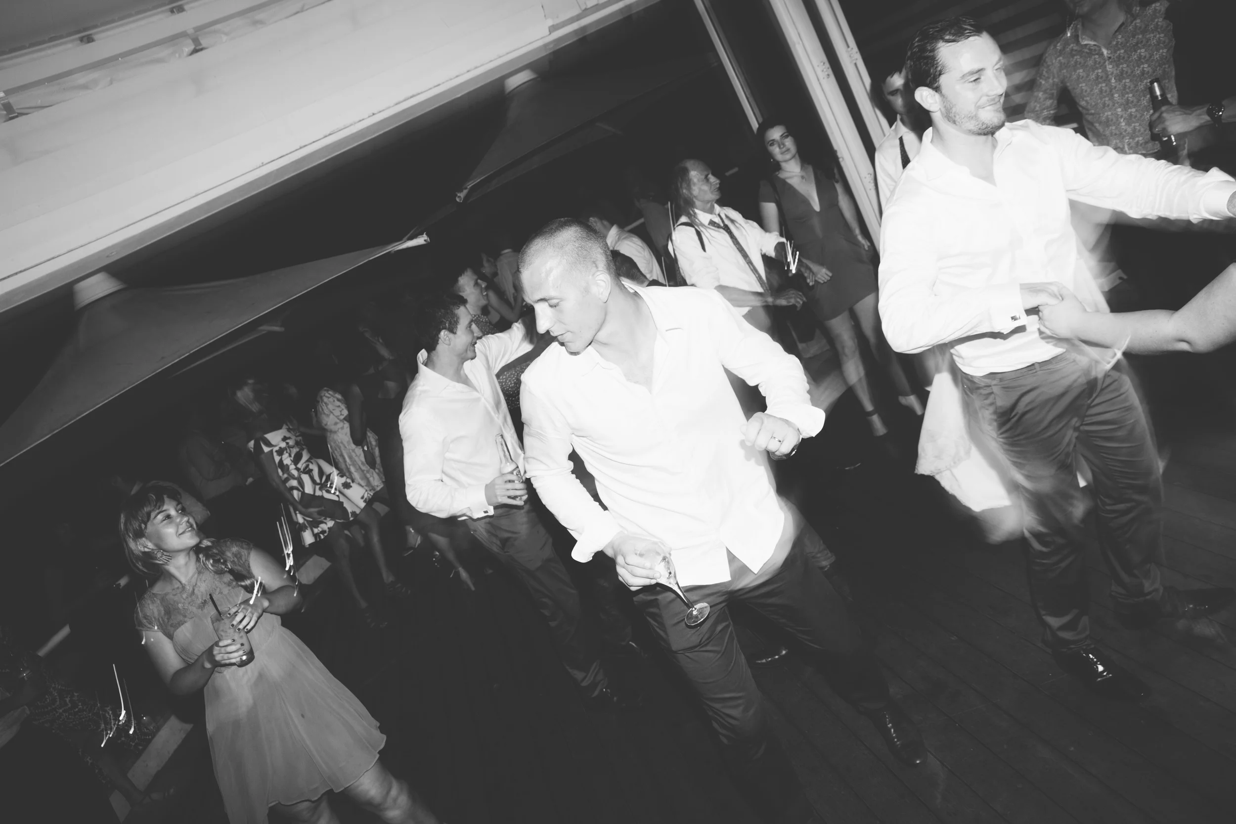 Courtney + Chris_Dancefloor-9382.jpg