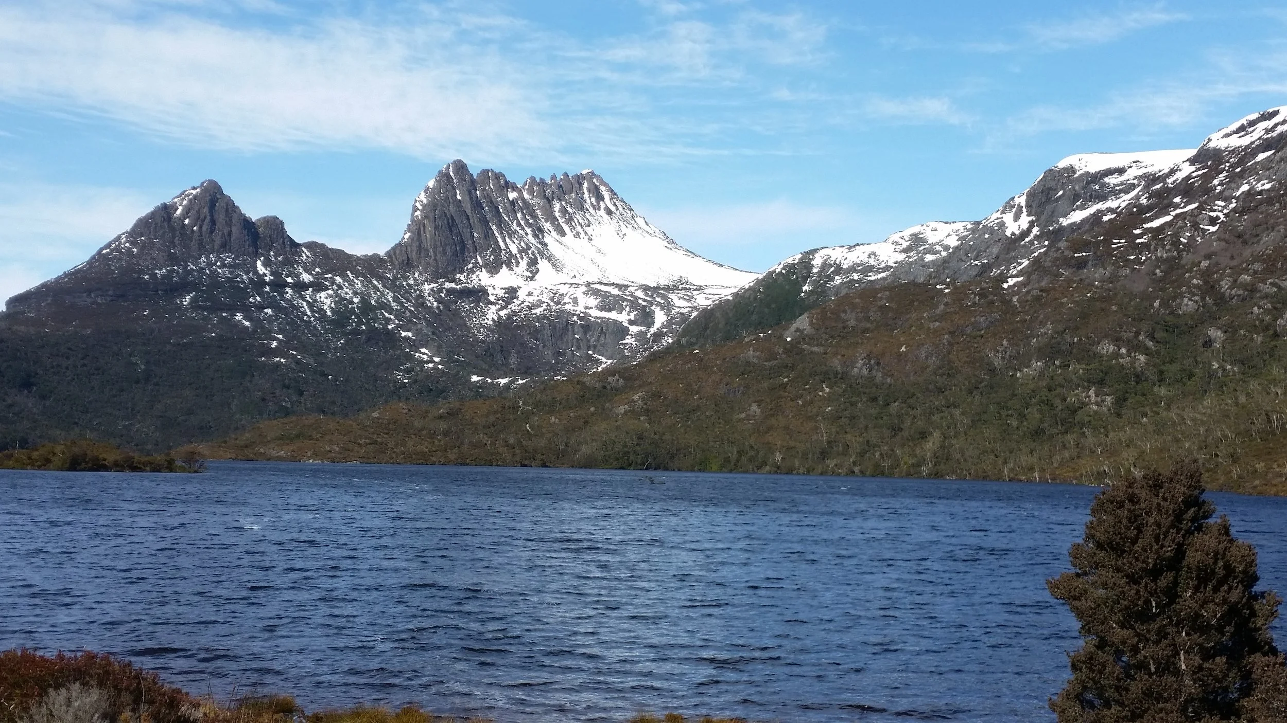cradle mountain dove lake tasmania.jpg