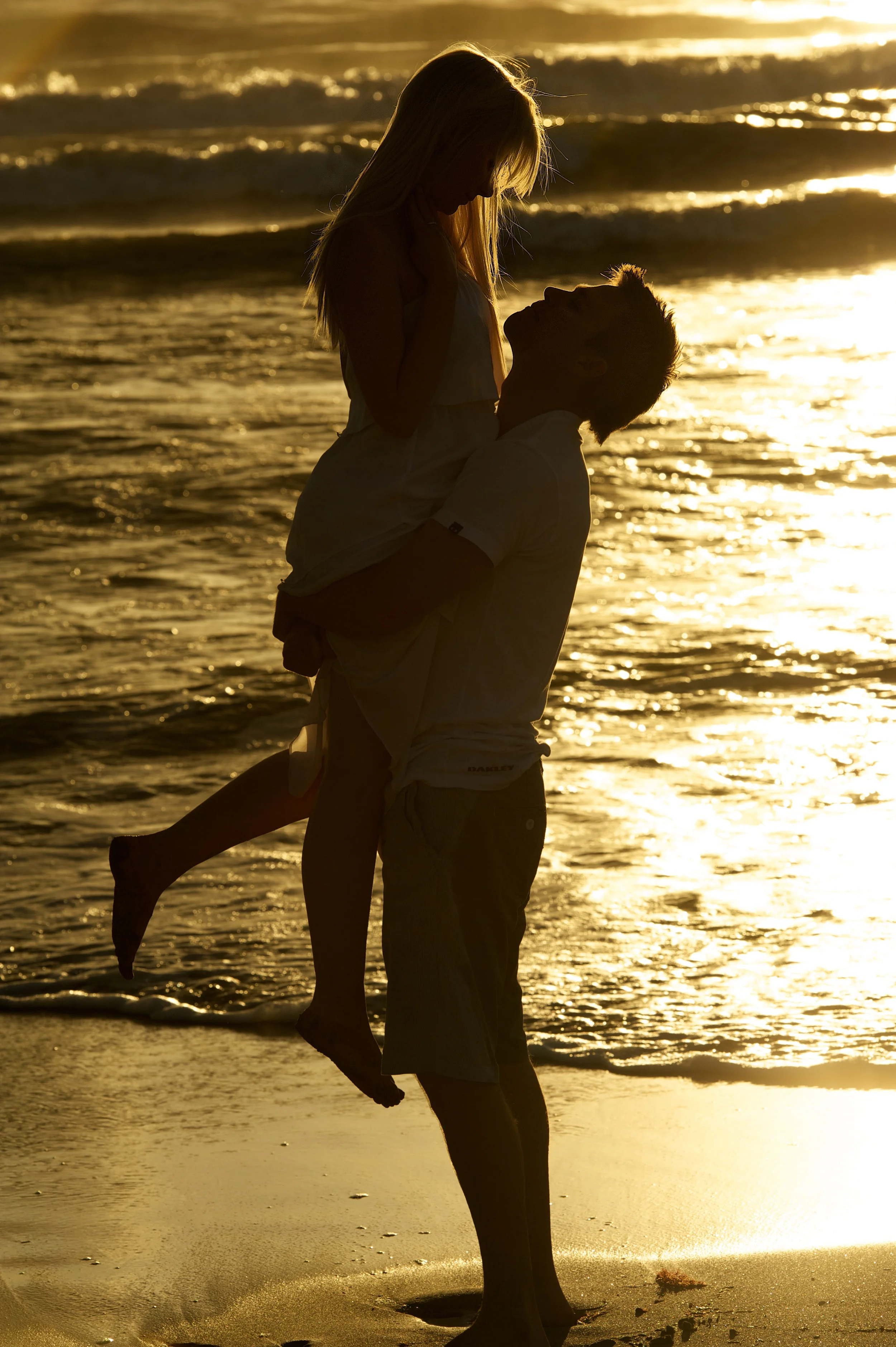 This image captures the true romance that this couple shared in their engagement images.