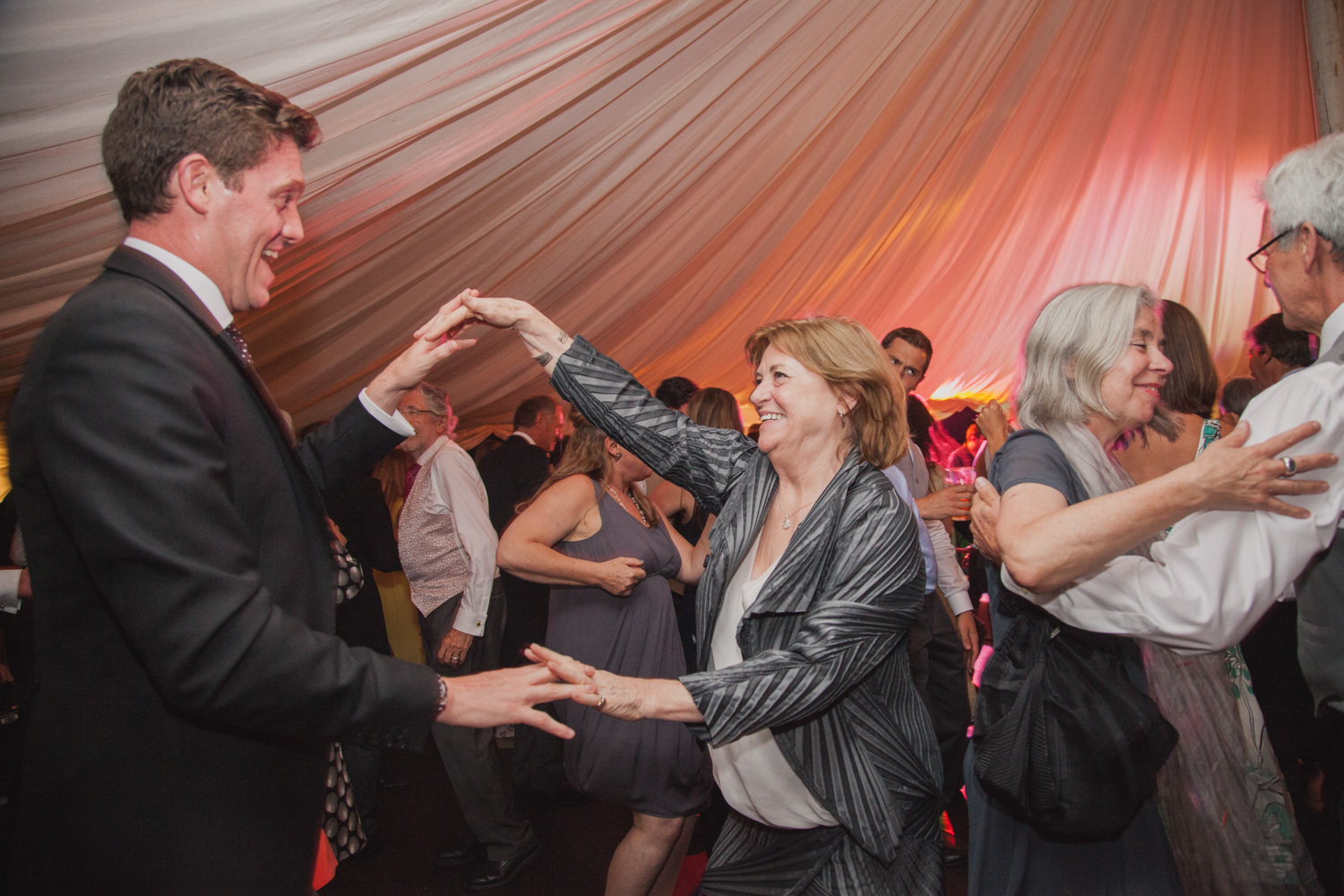 Salisbury_Cathedral_Wedding_Photography-80.jpg