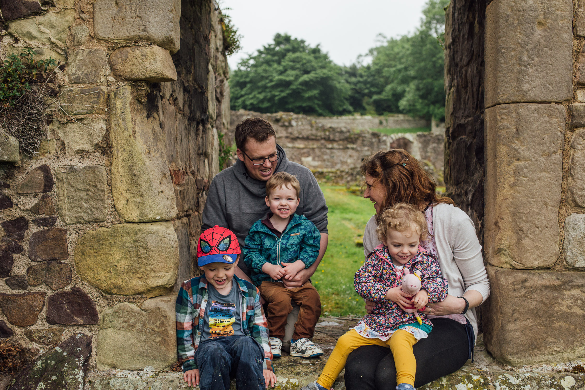 ShrewsburyFamilyPhotographer_HaughmondAbbey-19.jpg