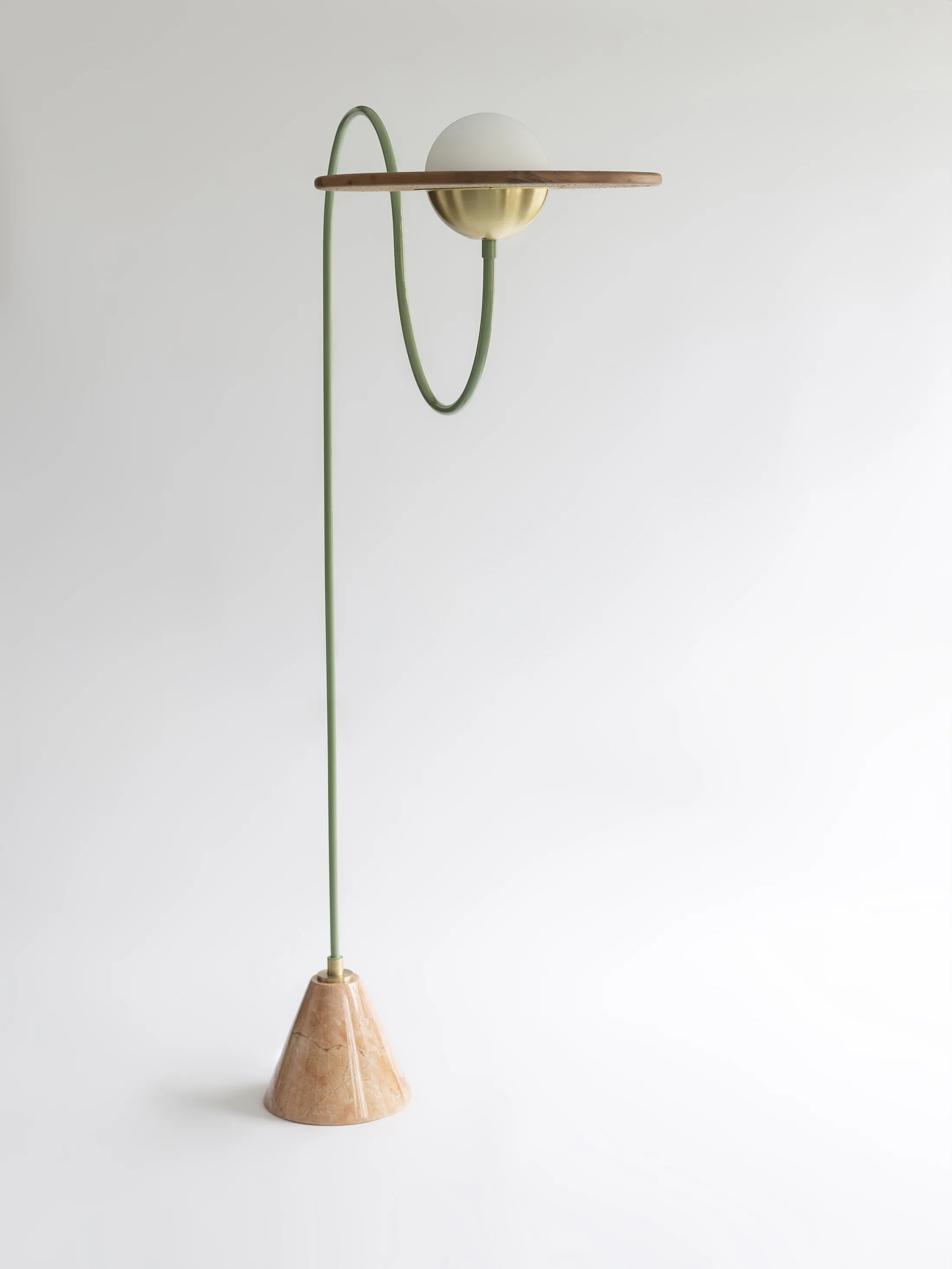 IMG_CassiniFloorLampGreen_Merve_Kahraman_2019_05..jpg