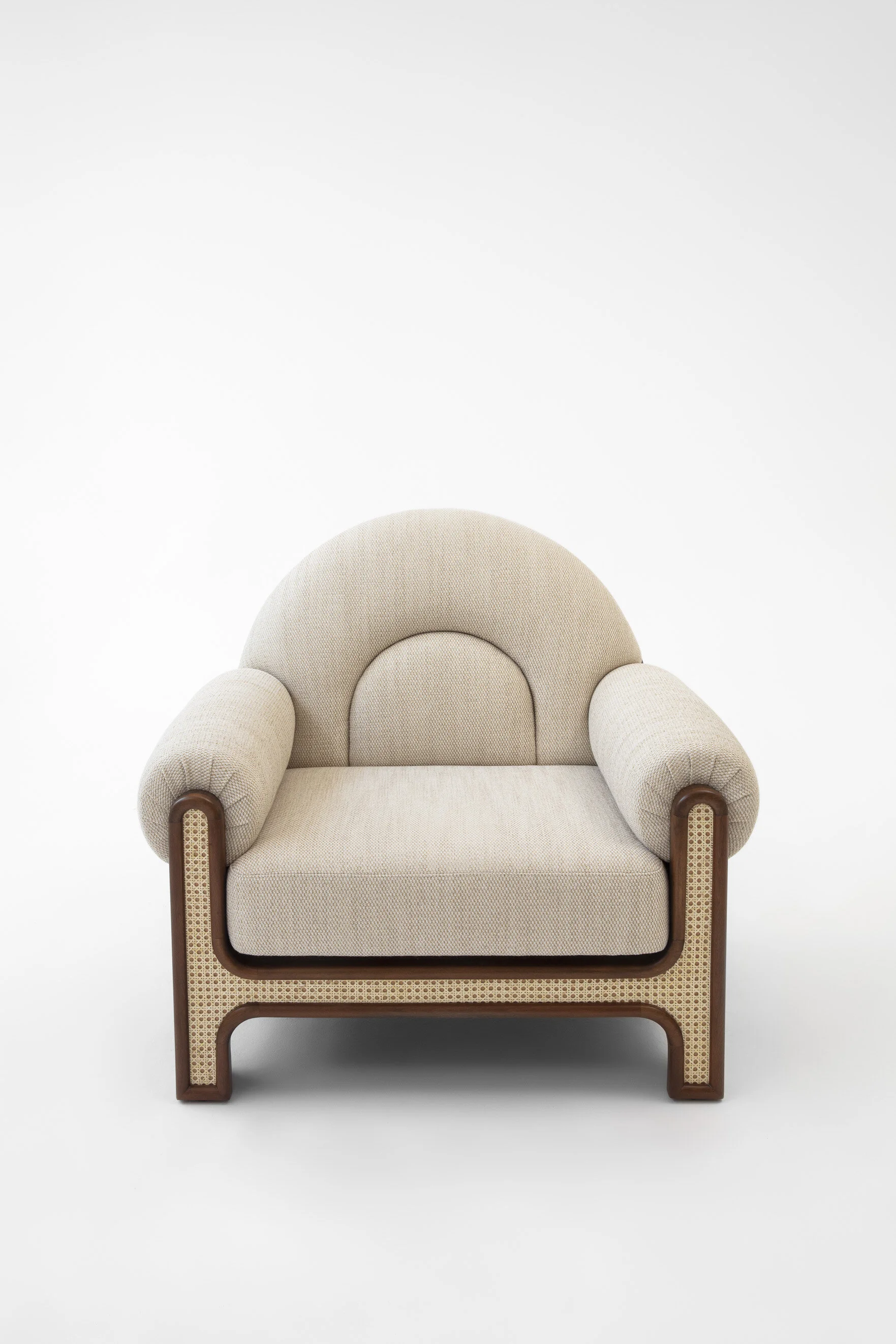 MerveKahraman_NgeneArmchair_Beige_1.jpg