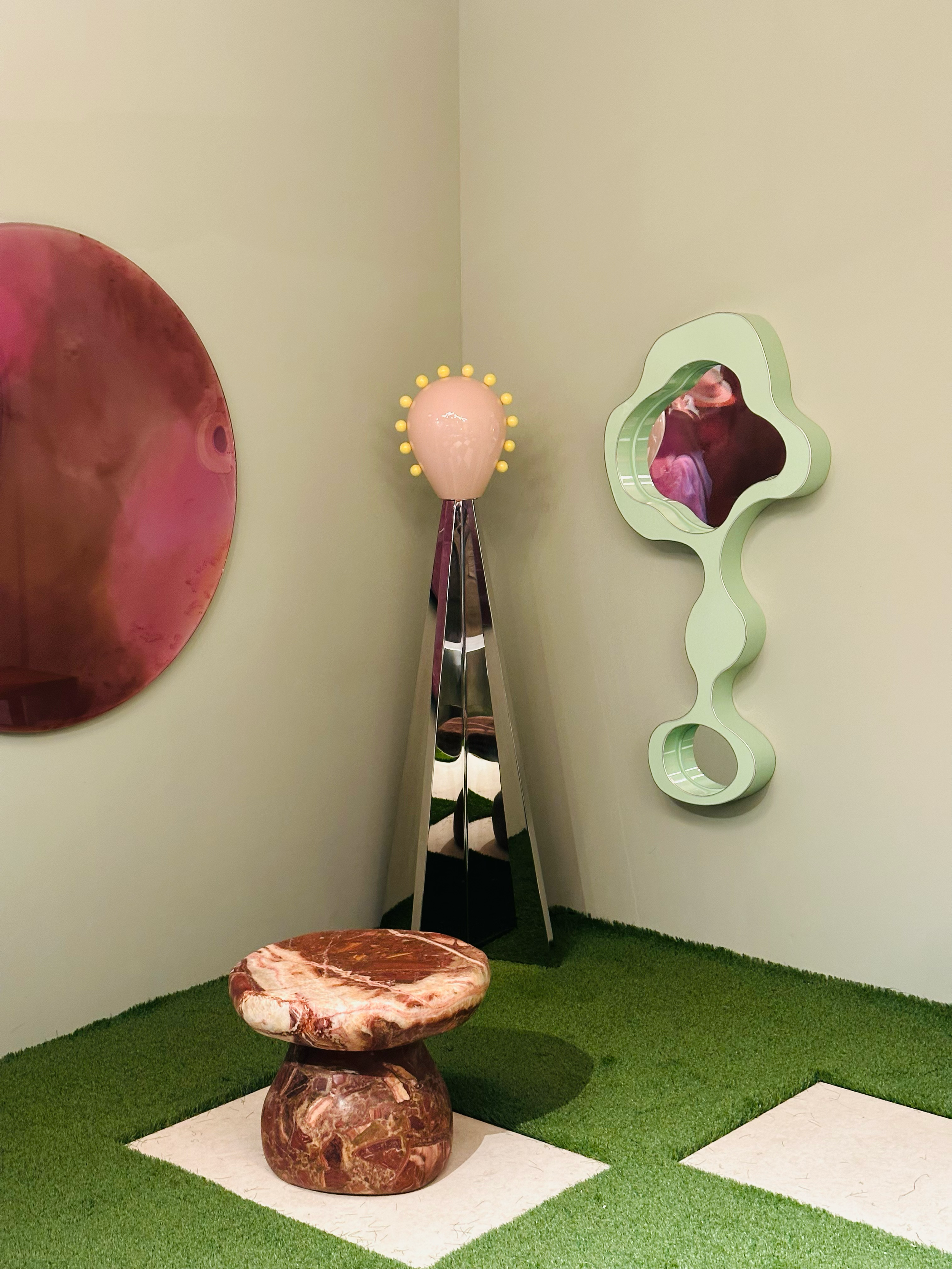 merve-kahraman-chicklet-floor-lamp-design-miami-1.png