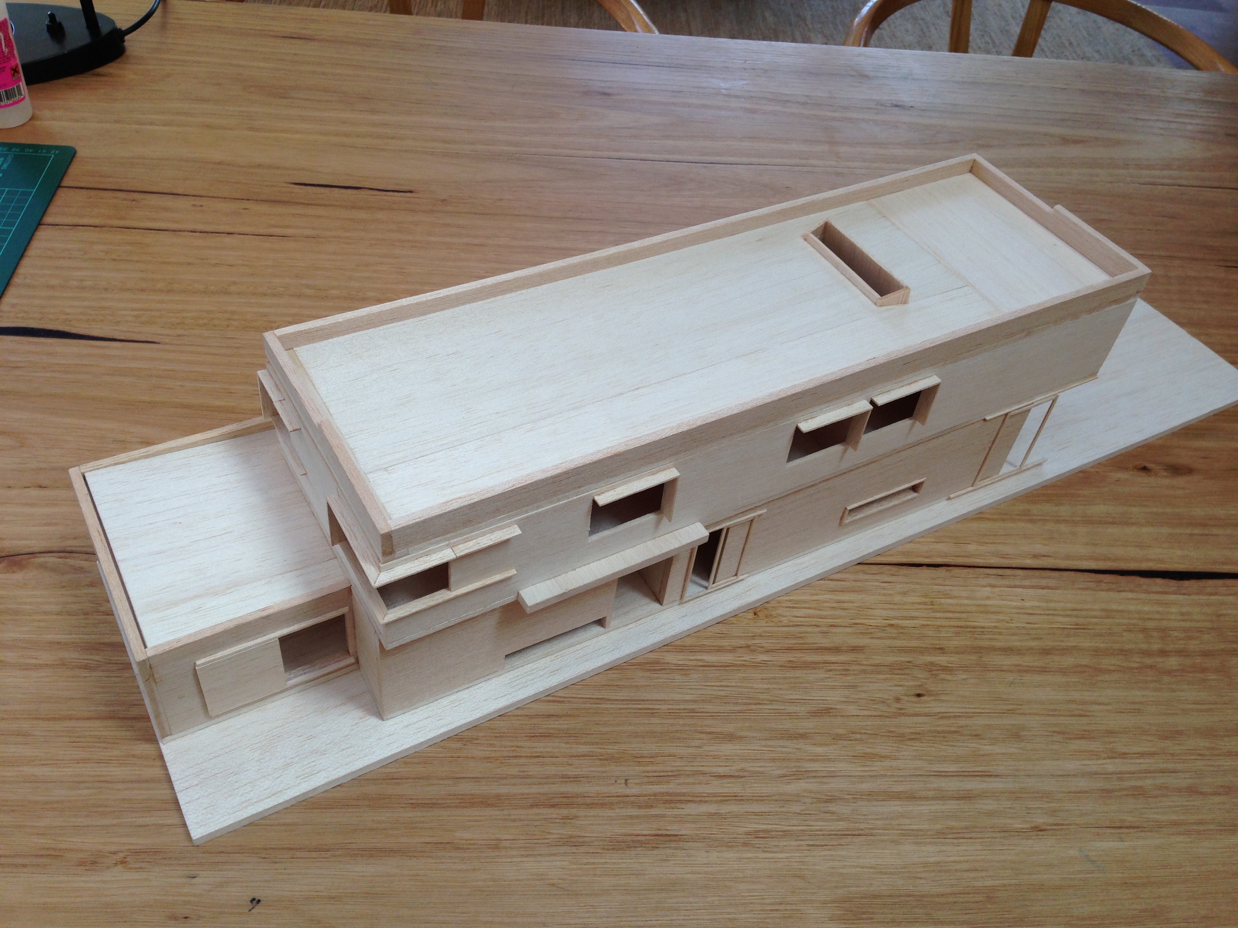 final concept model roof and exterior
