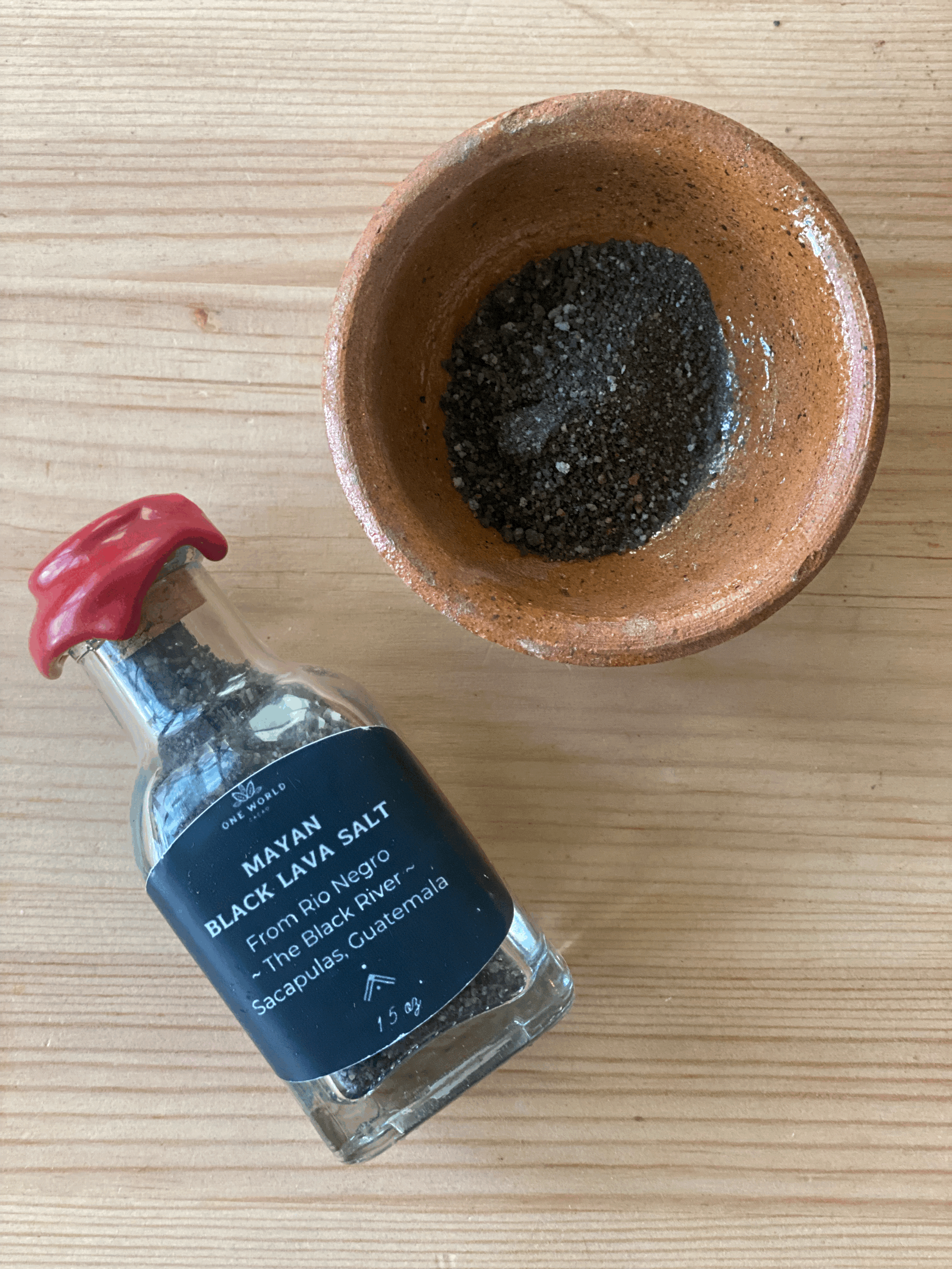 Mayan Black Lava Salt w/ Bowl