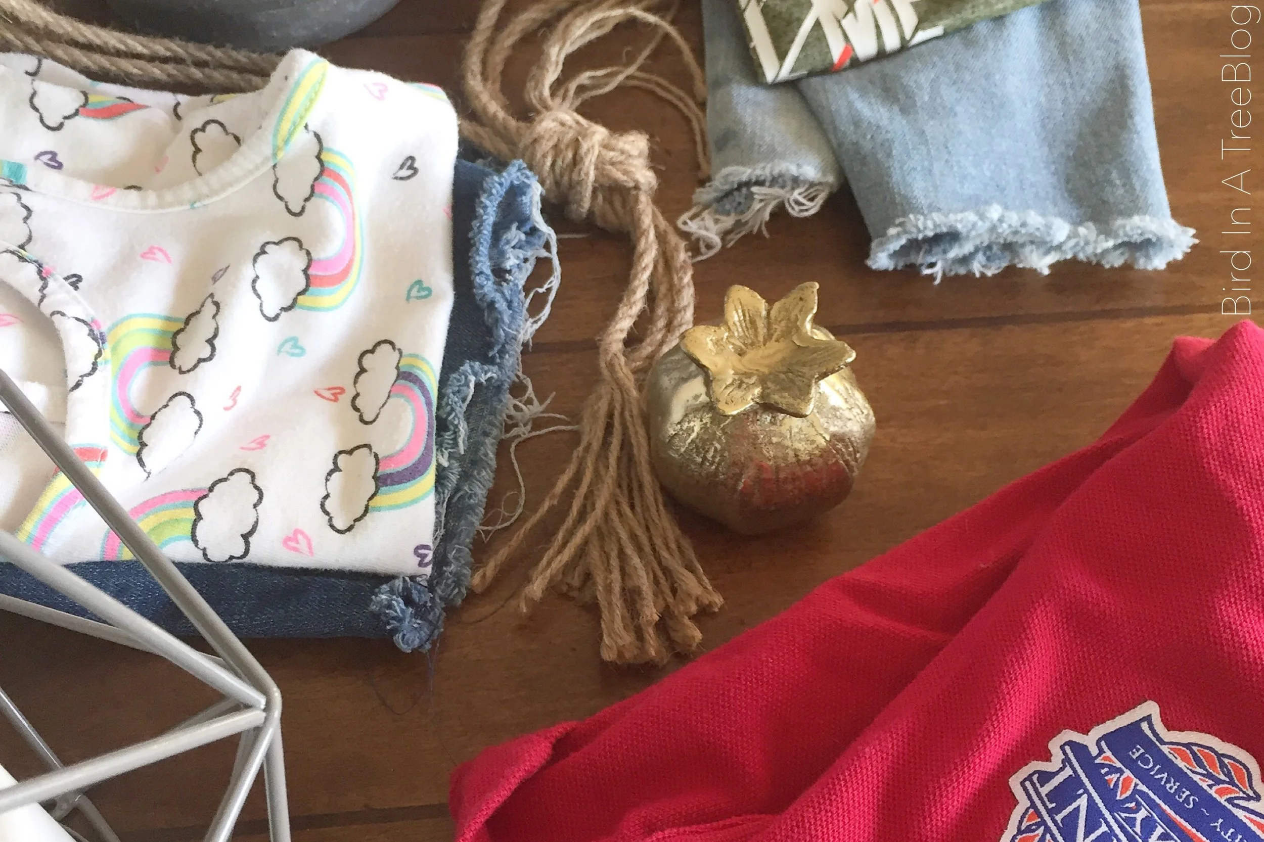 Laying Out The Clothes, Laying Down My Life