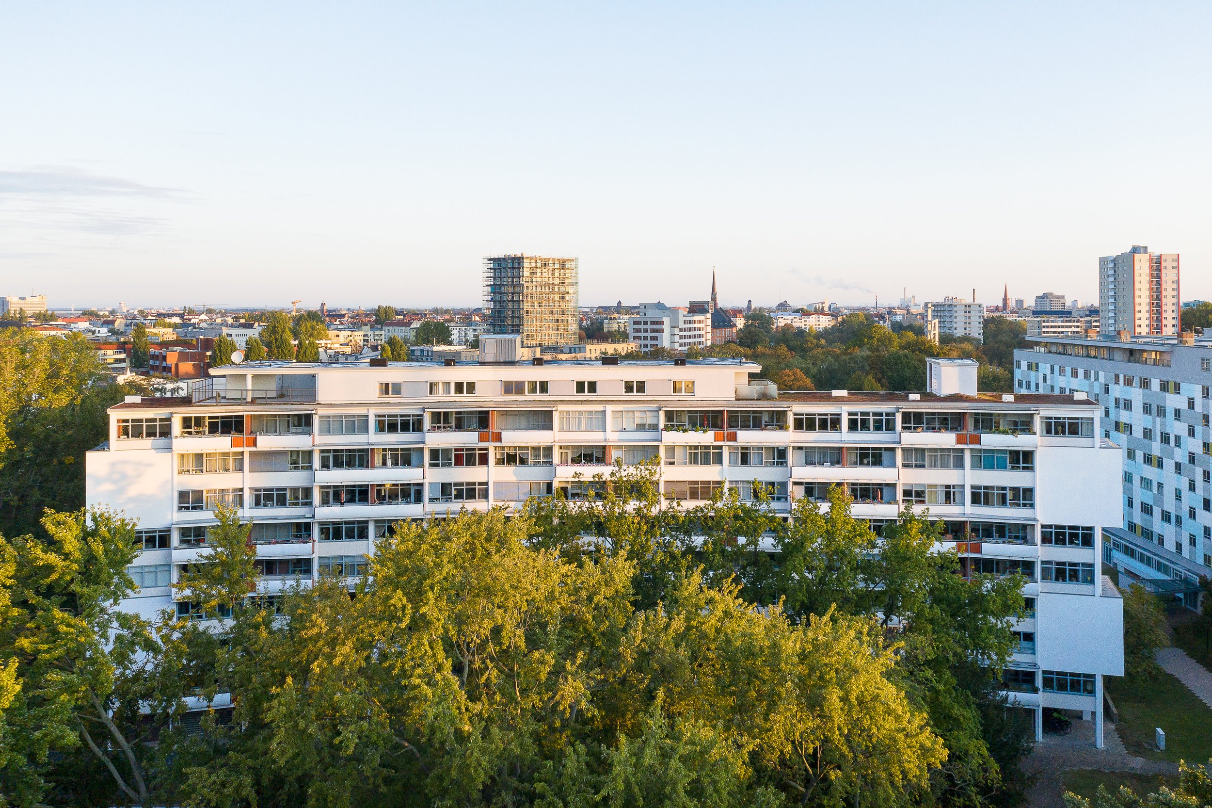 Walter Gropius Haus_5-Edit.jpg