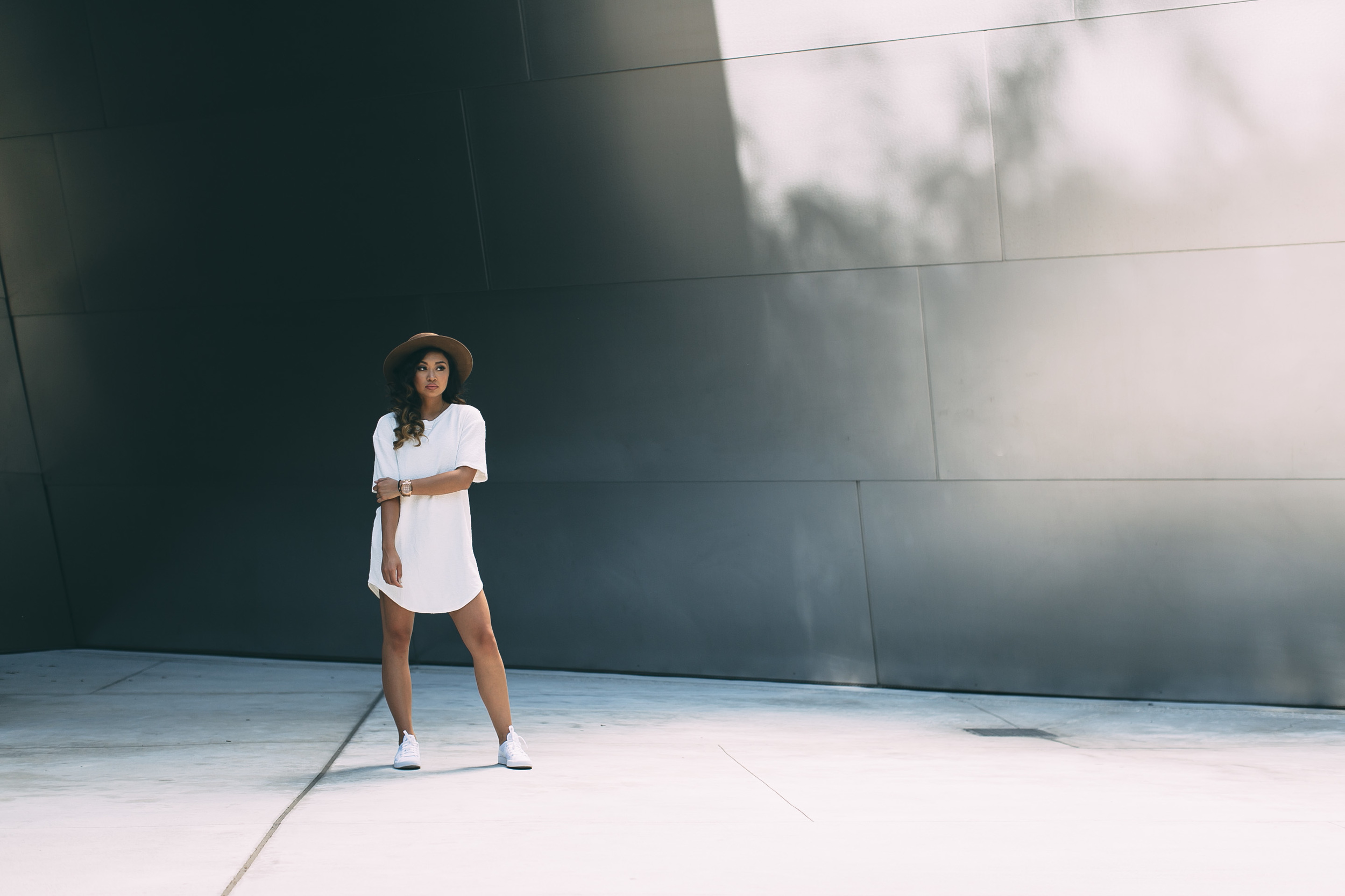 FOREVER 21 HAT | KNYEW E-LONG TEE | NIKE SHOES