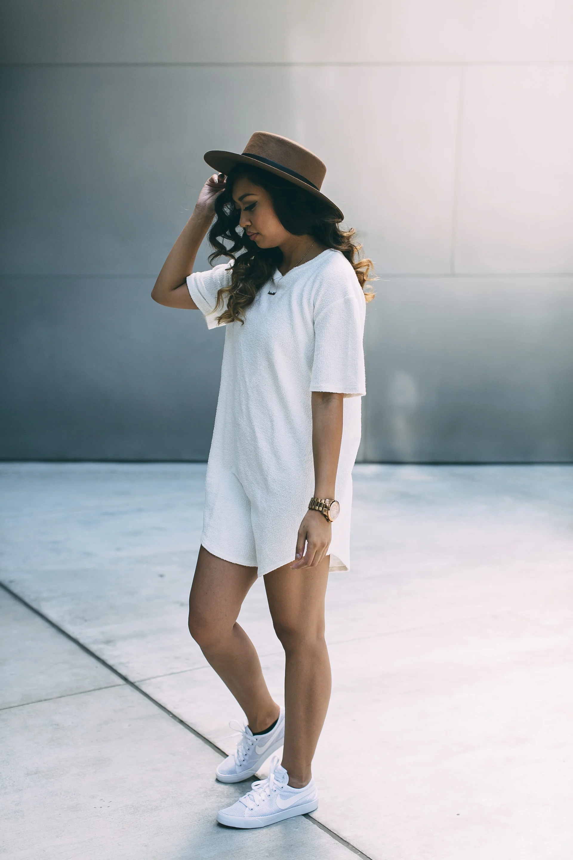 FOREVER 21 HAT&nbsp;|&nbsp;KNYEW E-LONG TEE&nbsp;|&nbsp;NIKE SHOES