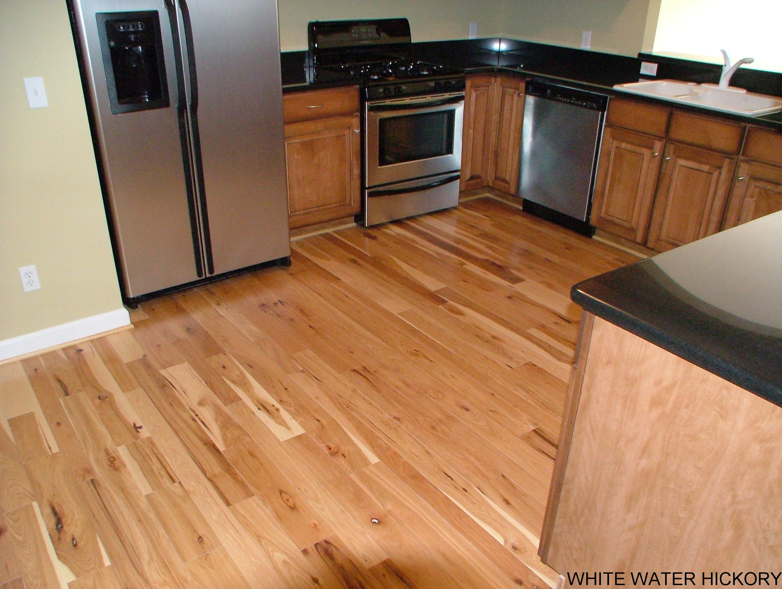 WHITE WATER HICKORY 3_16.JPG