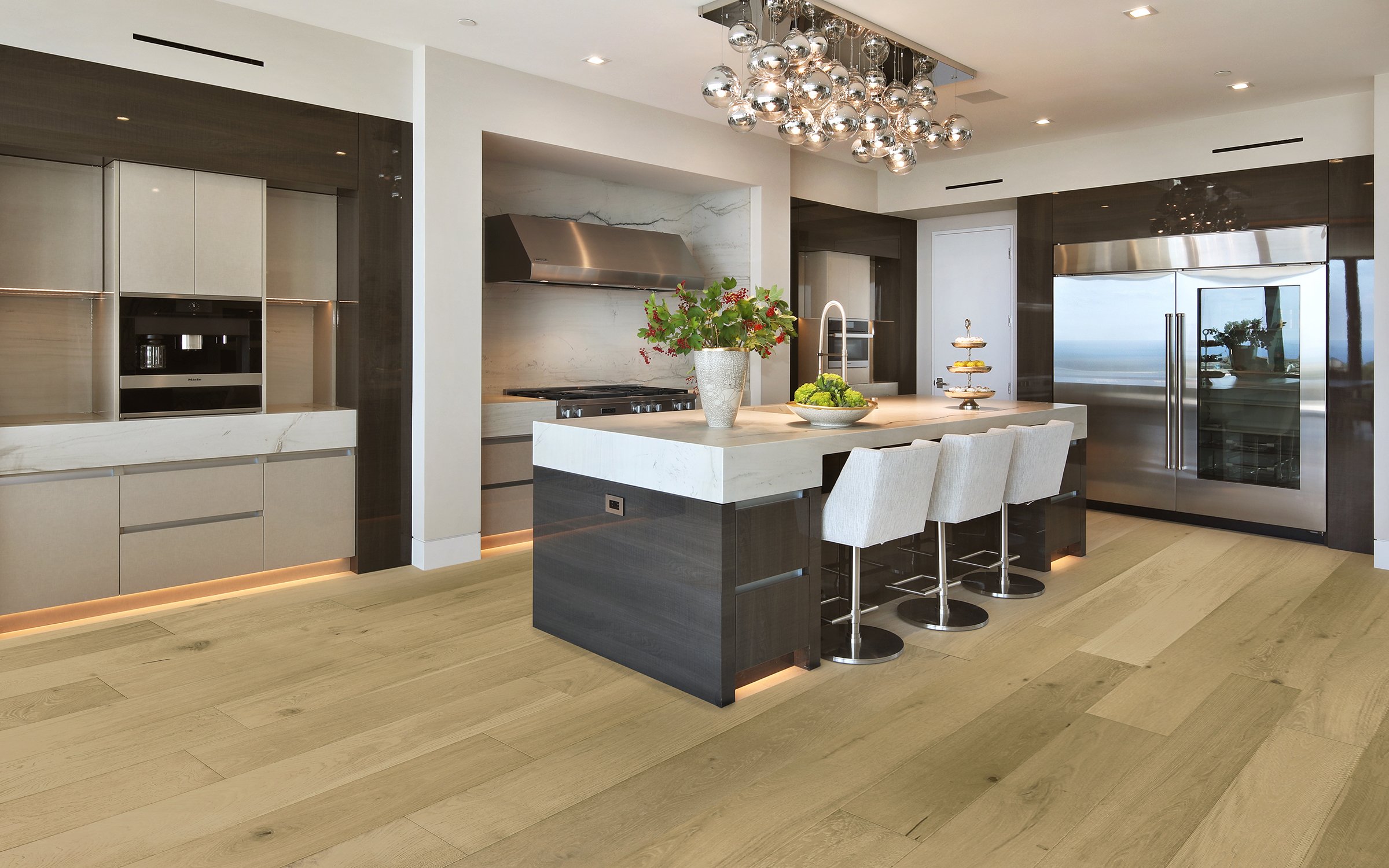 Royal Oak Luxe Byblos Room Web Assets.jpg