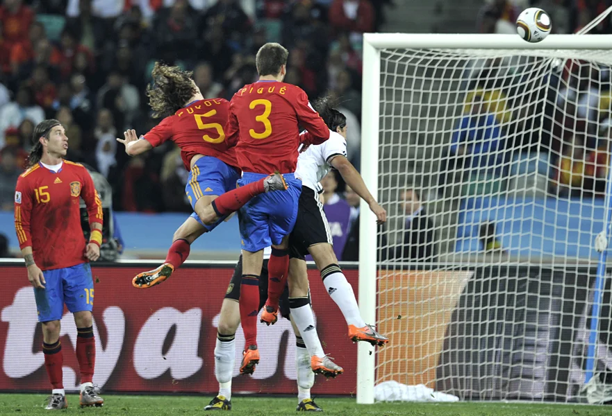 _SUJ5206a low res.jpg