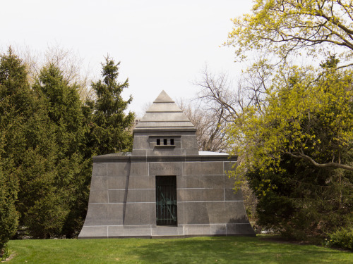  Ryerson’s Pyramid Hut. Hut design by Louis Sullivan of So-So Sully’s Huts-n-Stuff.