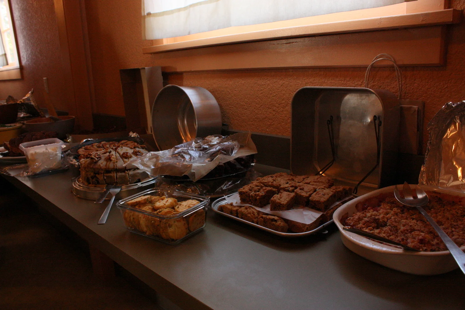  After our picking, we went to the Harvest Hall in Tieton for a community potluck. 