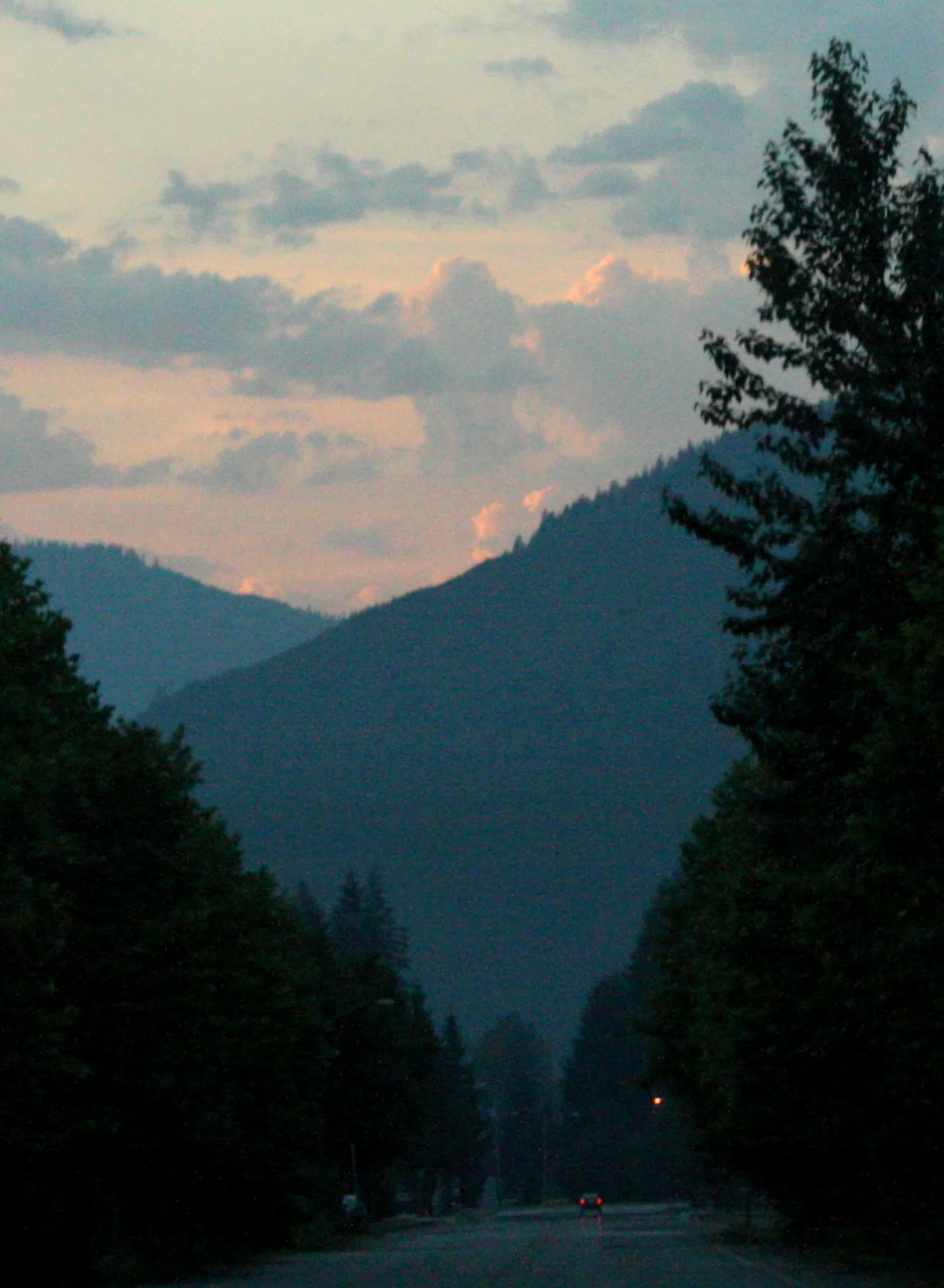 Darrington at dusk 