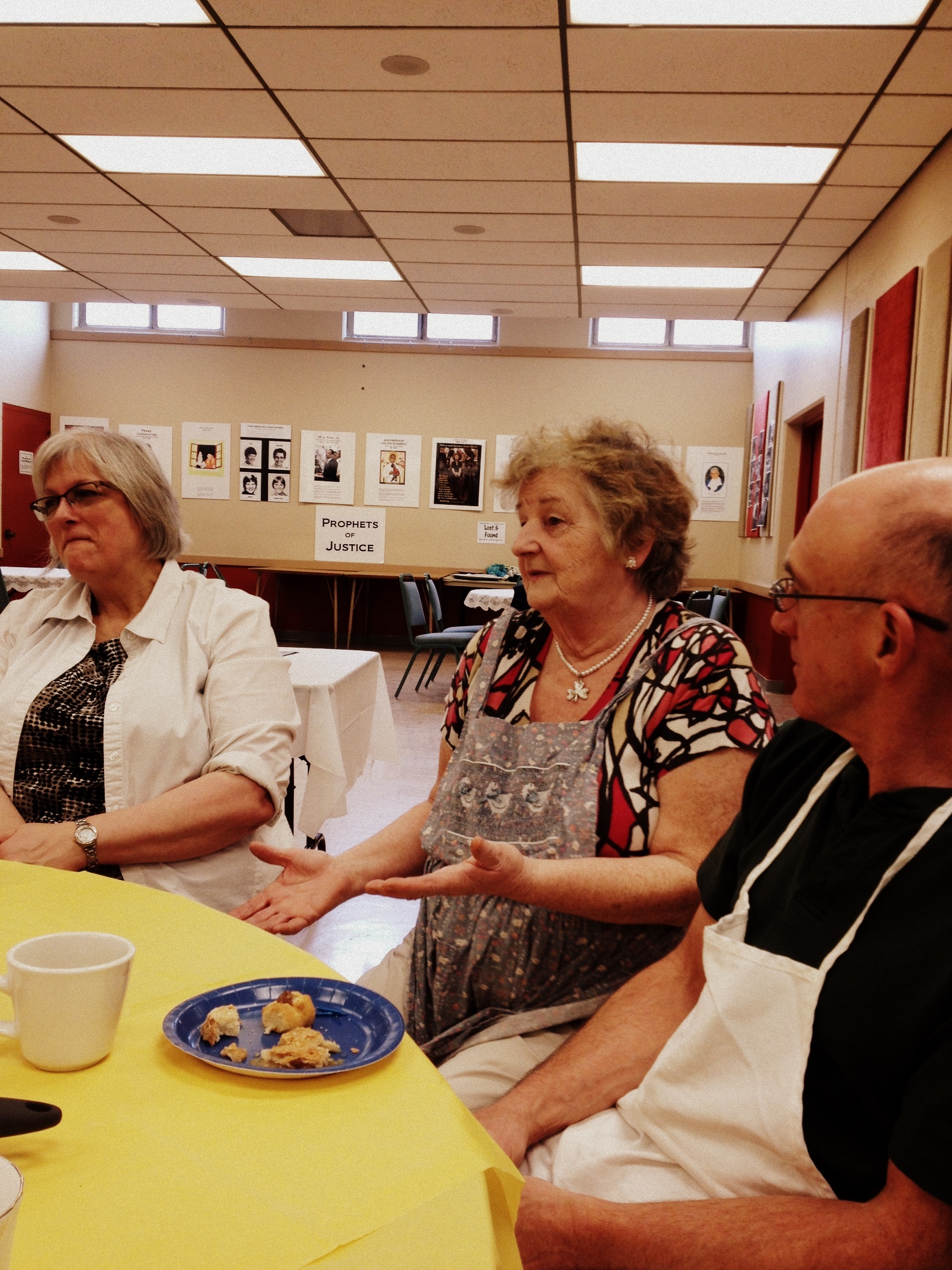 As we snacked, Mary Shirane, our teacher, talked about her experiences coming to Seattle ("too long ago" she joked) from Ireland. 