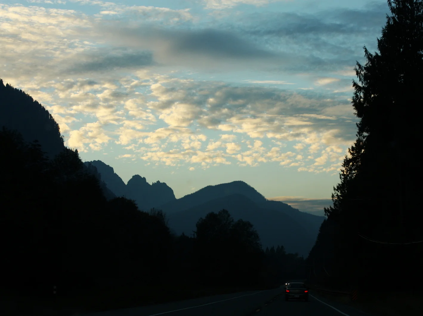 After your hike, as you head back west, you might find yourself in need of a nosh. 