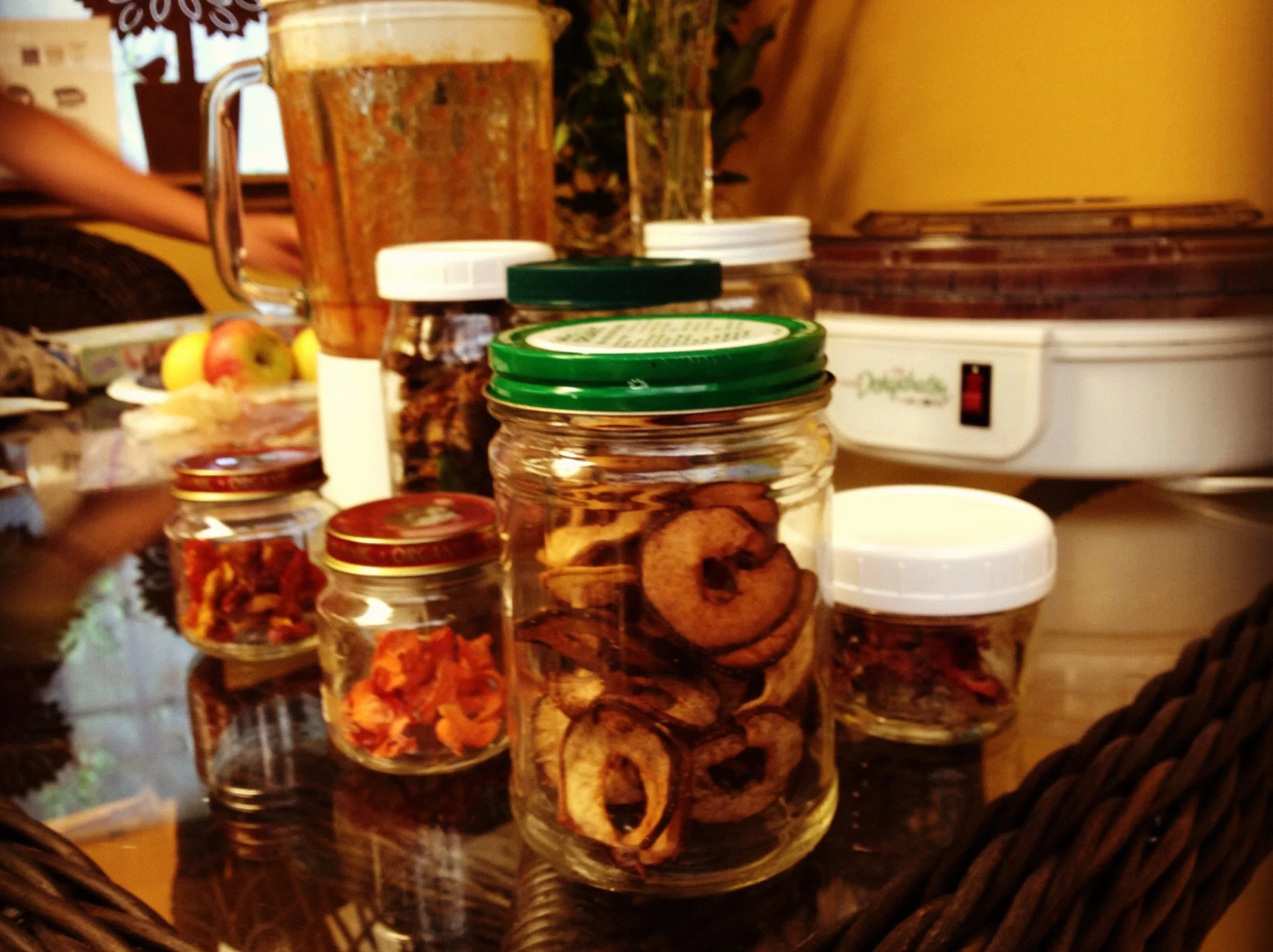 City Fruit + City People Fruit Drying Class