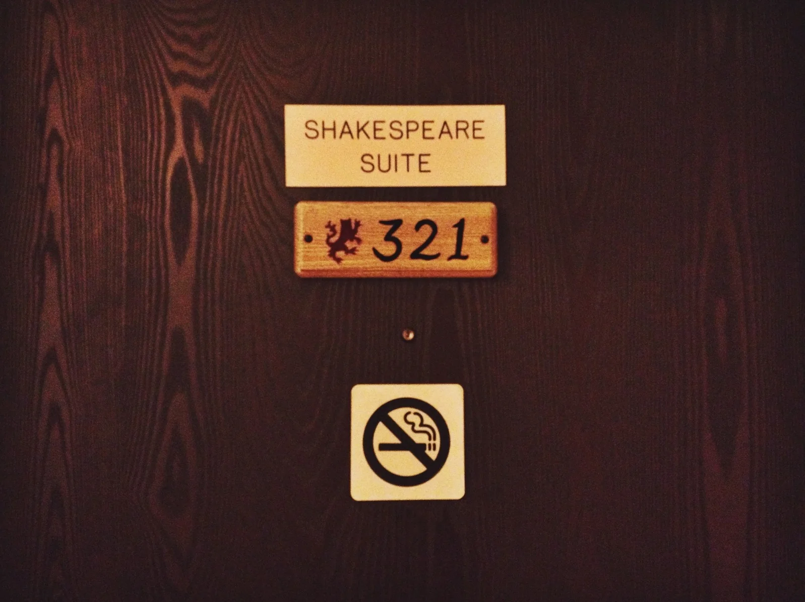  I did not realize my Ashland hotel had a Shakespeare Suite or else I would have reserved it. 