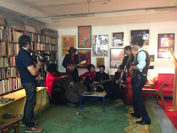 Musica de rua indoor