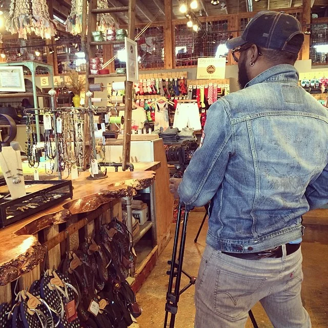 Mike lining up a shot.