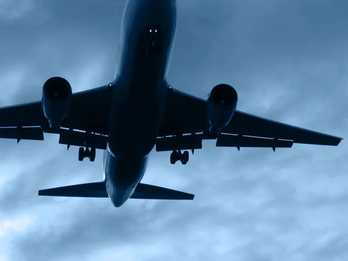 6 WAYS TO BEAT YOUR PANIC ATTACKS WHILE FLYING
