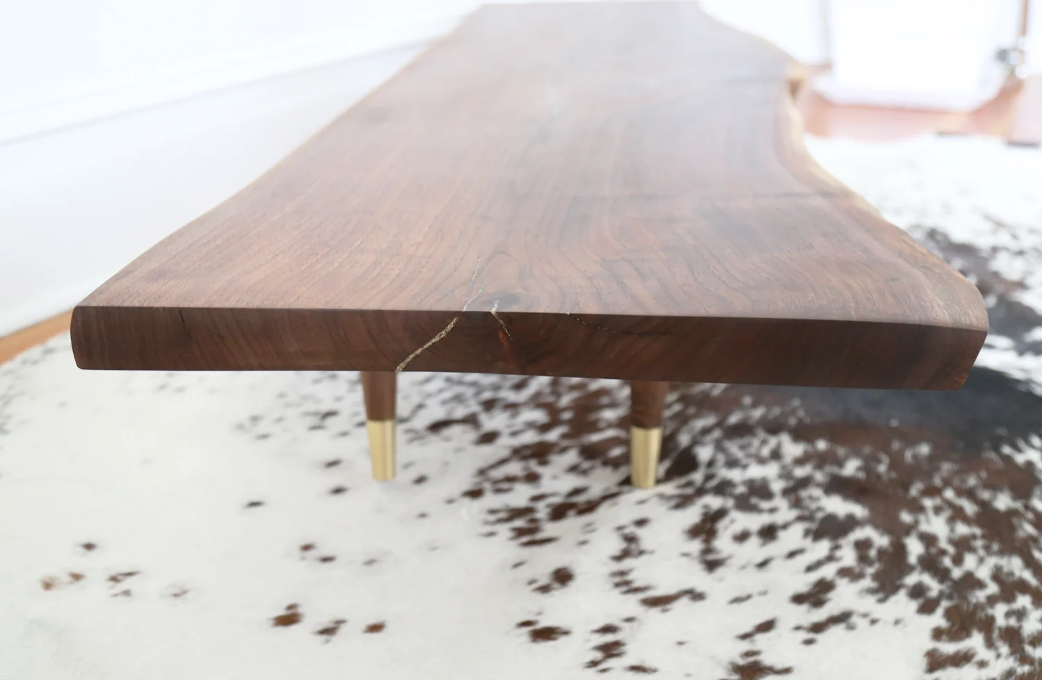 walnutliveedgebench_5_1500x980.jpg