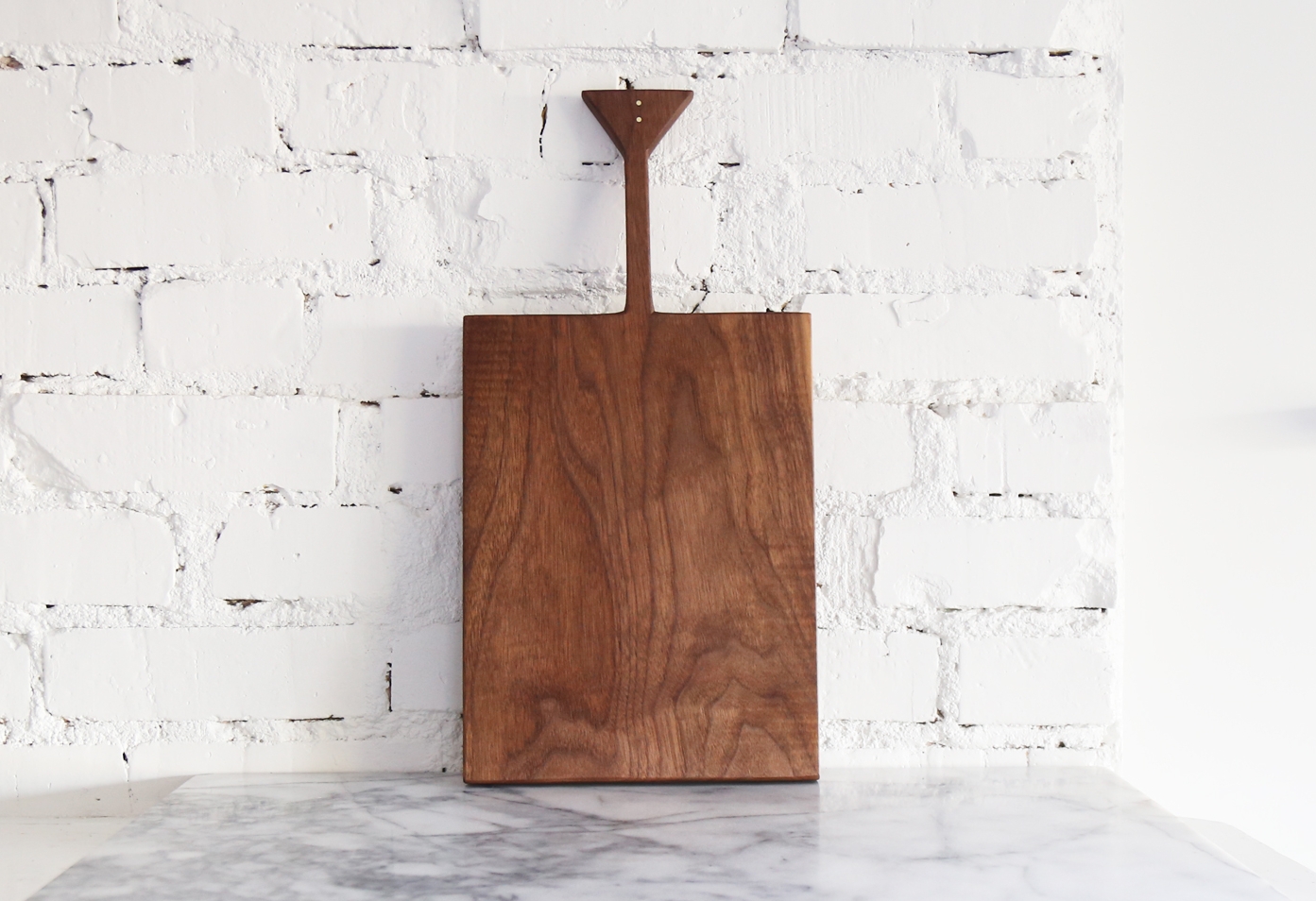 N07-Walnut-Serving-Board_4_1500x1004.jpg