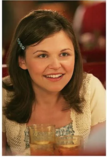 Me and Ginnifer… twinsies?