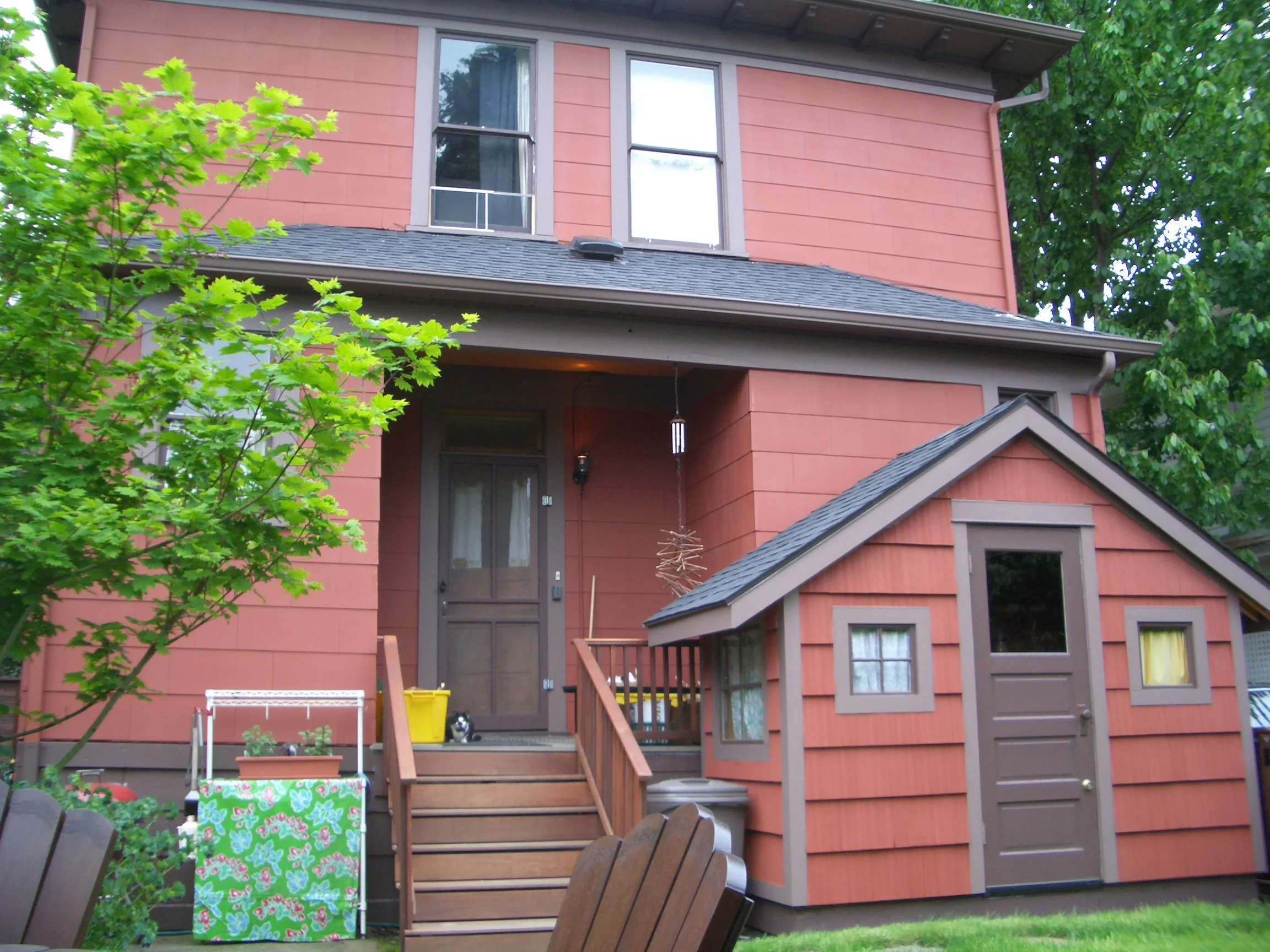 SE 28th Back view.jpg