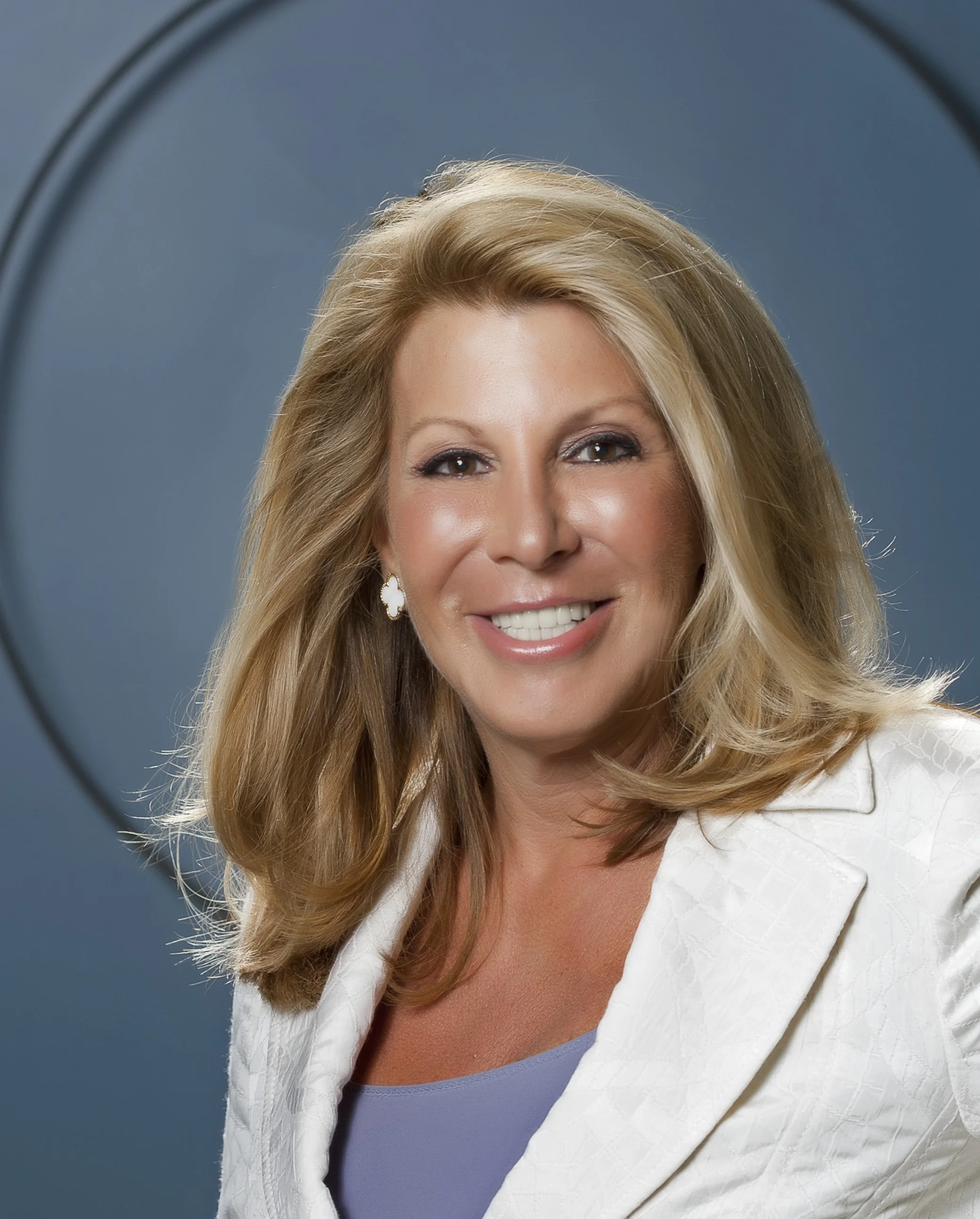 Douglas Elliman Partners With Zillow