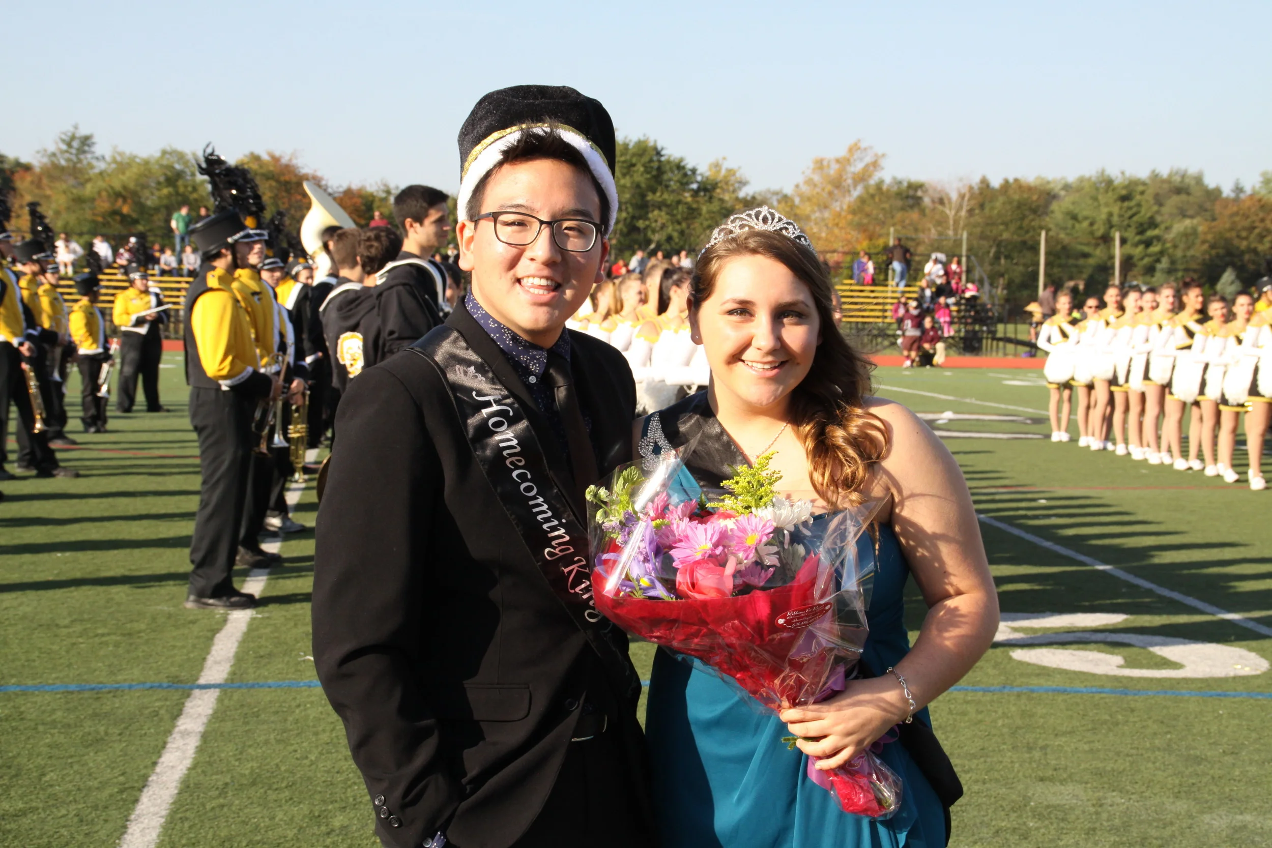 Cougars Take Whitman At Homecoming