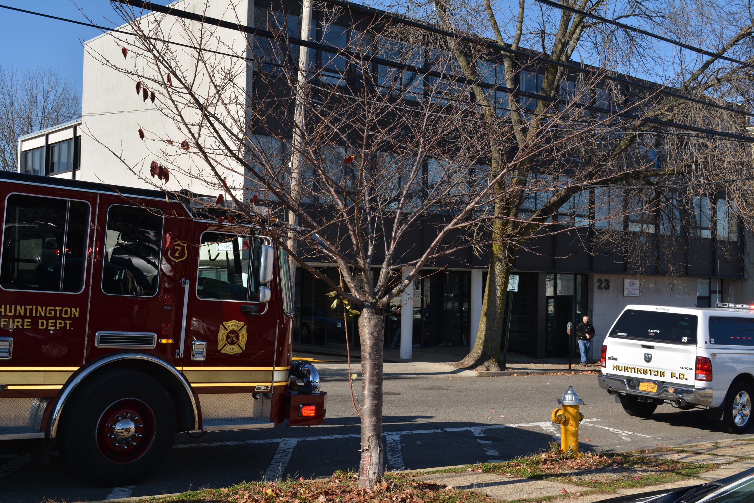 Huntington FD Responds To Smell Of Gas In Village Building