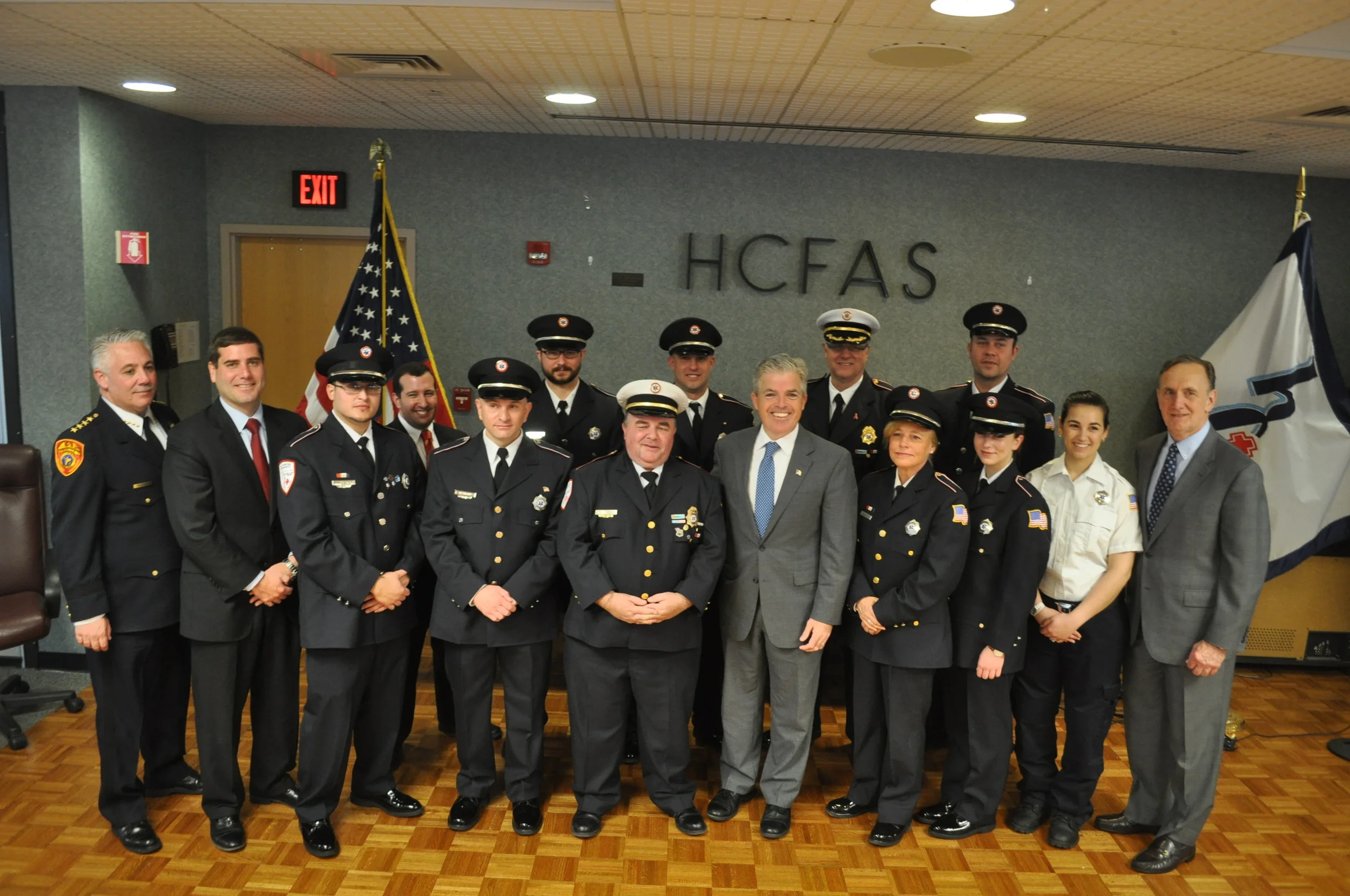 Officer Collins Thanks First Aid Squad For Care