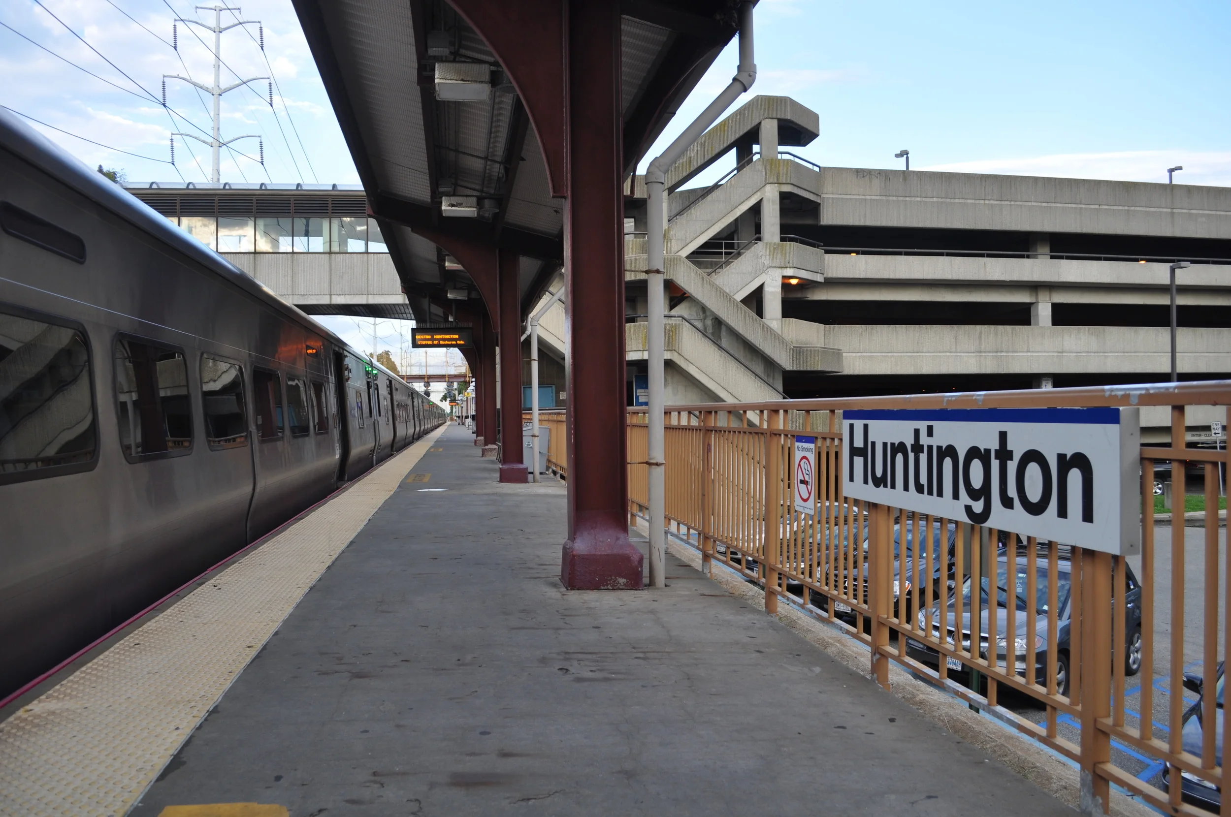 LIRR Garage Waterproofing To Close Spaces