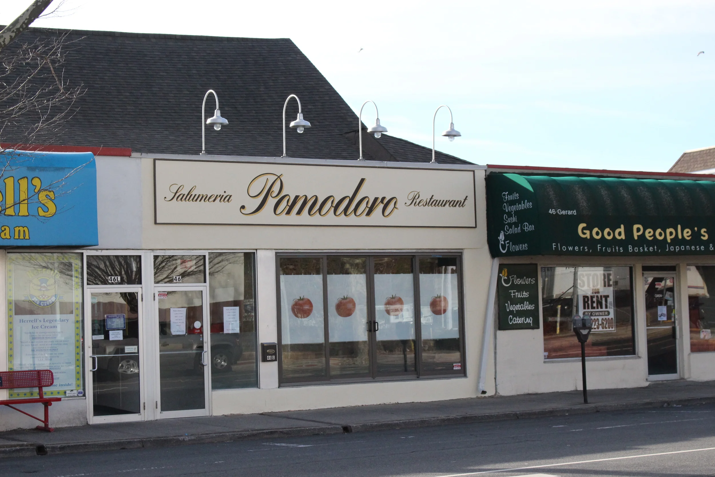 Family To Bring Pomodoro Back To Huntington Village