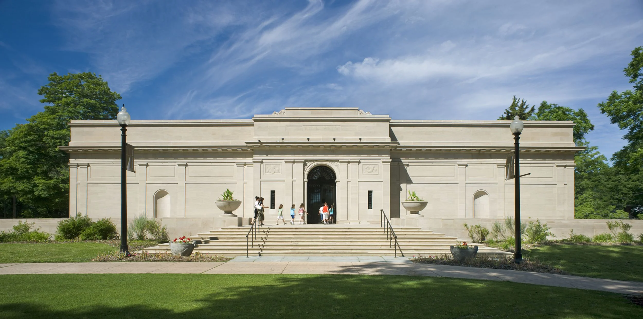 Heckscher Museum To Receive $25K Donation 	